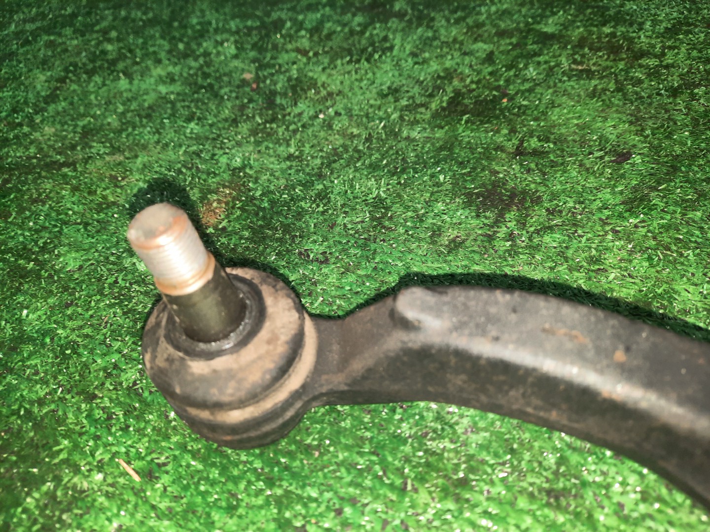 Рычаг правый передний MITSUBISHI GALANT, LEGNUM EA1A, EA7A, EC1A, EC7A, EC3A, EC5A, EA3A, EC1W, EC5W, EA1W, EA3W, EA4W, EC3W, EC4W, EC7W, EA5W, EA7W 4G93 2 ракурс Рычаг правый передний MITSUBISHI GALANT, LEGNUM EA1A, EA7A, EC1A, EC7A, EC3A, EC5A, EA3A, EC1W, EC5W, EA1W, EA3W, EA4W, EC3W, EC4W, EC7W, EA5W, EA7W 4G93 2 ракурс