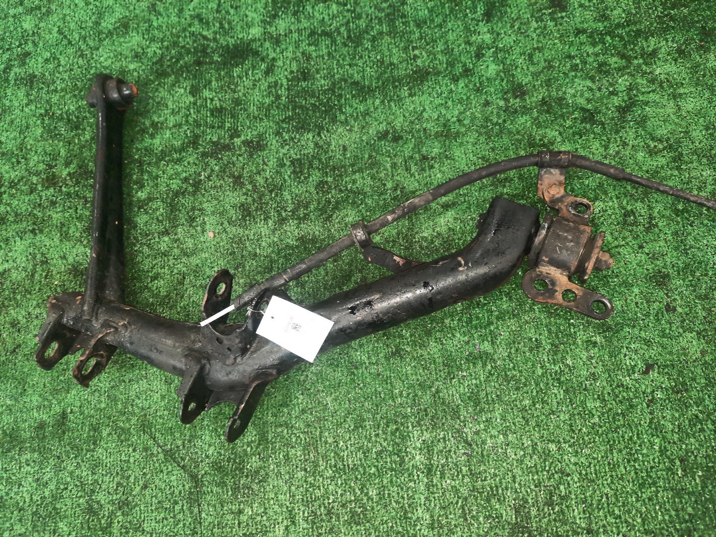 Рычаг правый задний TOYOTA COROLLA NZE124 1NZ-FE 1 ракурс