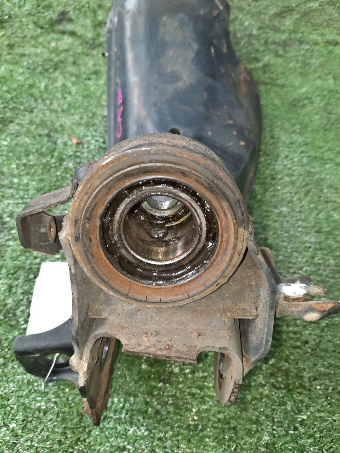 Рычаг правый передний NISSAN BLUEBIRD, PRIMERA SU14, QU14, HU14, EU14, P11, WP11, QP11, HP11, WQP11, WHP11 CD20E, QG18DE, QG18DD, SR20DE, SR20VE, SR18DE 3 ракурс