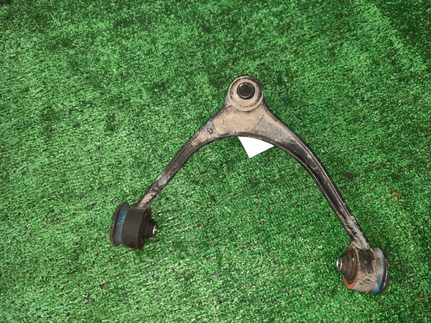 Рычаг левый передний TOYOTA ARISTO, CROWN MAJESTA JZS160, JZS147, JZS161, JZS177, JZS155, UZS157, UZS171, UZS151, UZS175 2JZ-GE, 2JZ-GTE, 2JZ-FSE, 1UZ-FE 5 ракурс