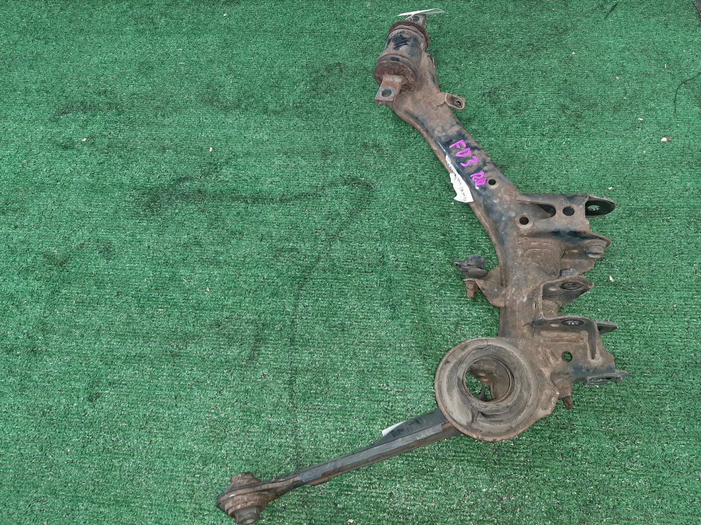 Рычаг правый задний HONDA CIVIC FD3 LDA 1 ракурс