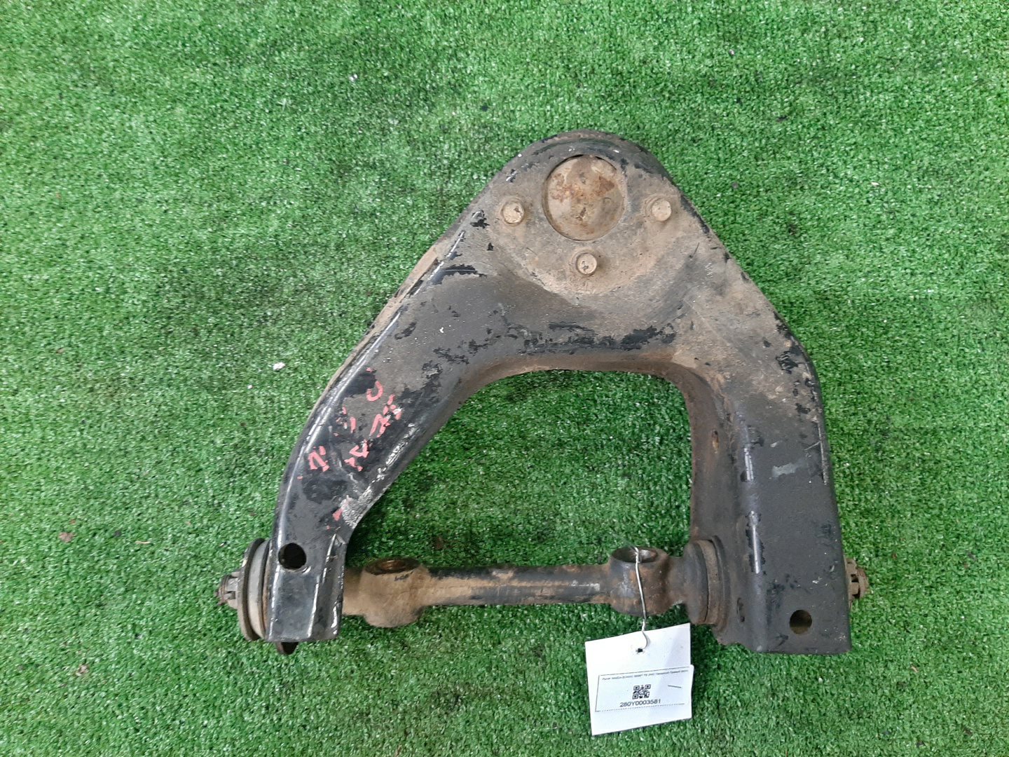 Рычаг правый передний MAZDA BONGO SE88T F8 1 ракурс