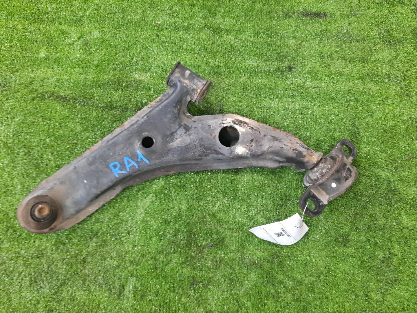 Рычаг левый передний SUBARU PLEO RA1 EN07 1 ракурс