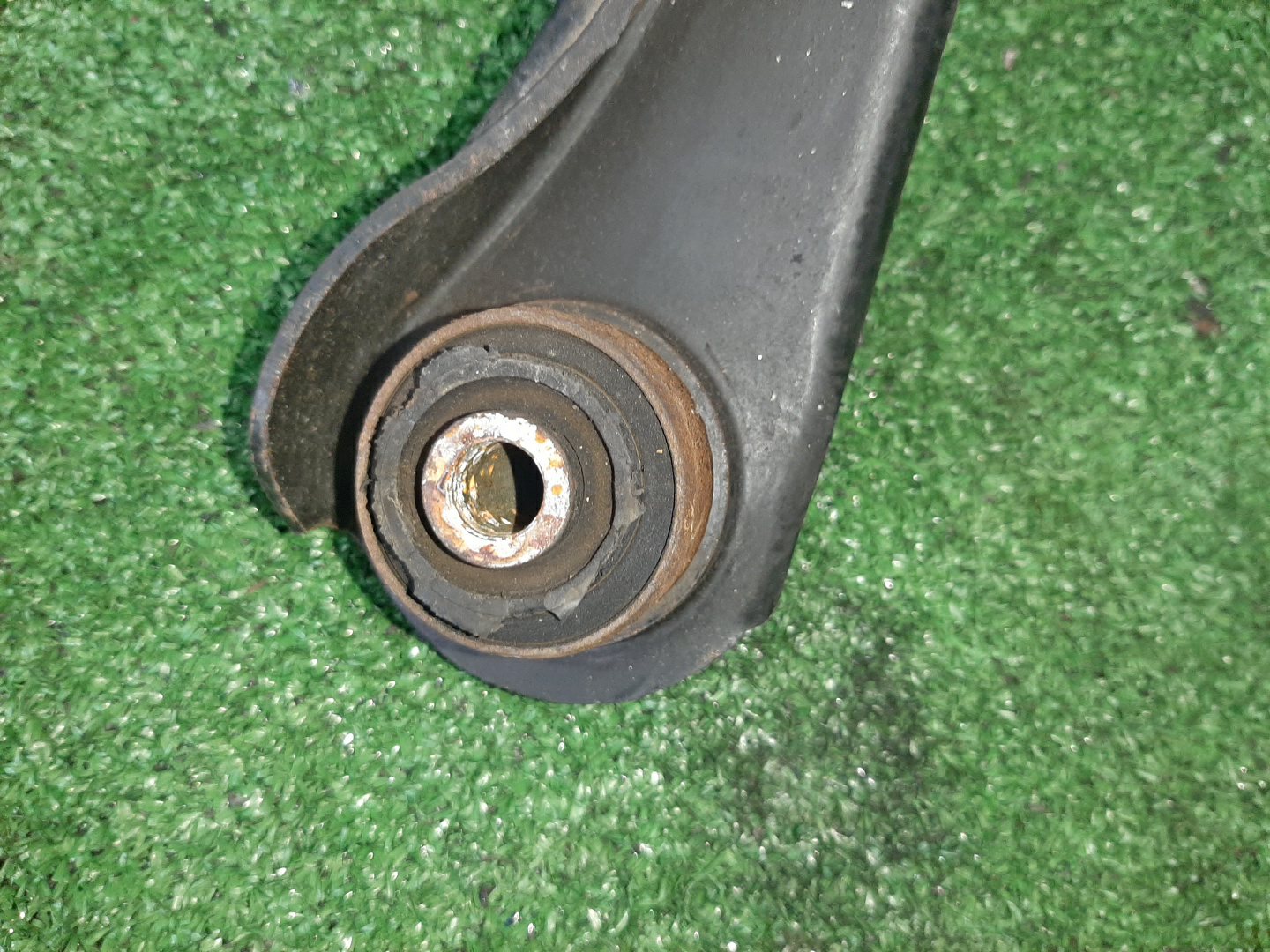 Рычаг левый передний TOYOTA CHASER, CRESTA, CROWN, MARK II GX100, GX90, JZX100, JZX90, LX100, JZS151, JZS155, GS151, LS151, JZX101, SX90 1G-FE, 1JZ-GE, 2L-TE, 2JZ-GE, 2L, 2JZ-GTE, 4S-FI 4 ракурс