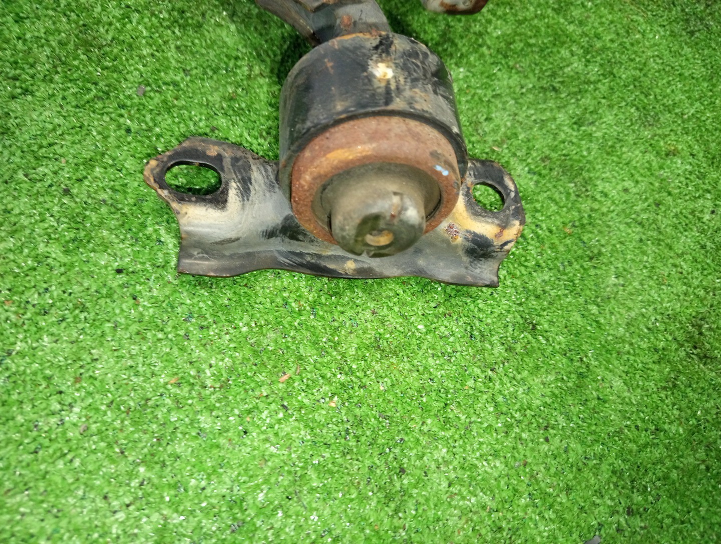 Рычаг левый передний NISSAN BLUEBIRD, PRIMERA SU14, QU14, HU14, EU14, P11, WP11, QP11, HP11, WQP11, WHP11 CD20E, QG18DE, QG18DD, SR20DE, SR20VE, SR18DE 4 ракурс