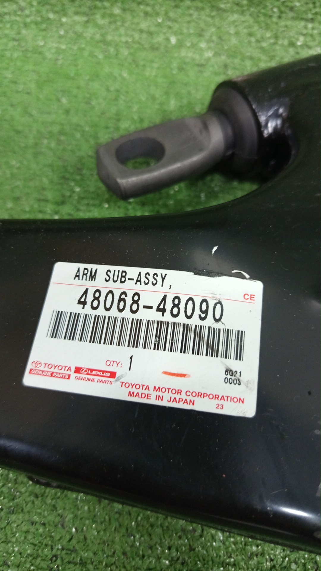 Рычаг правый передний LEXUS RX350 TALA15 T24A-FTS 48068-48090 2 ракурс