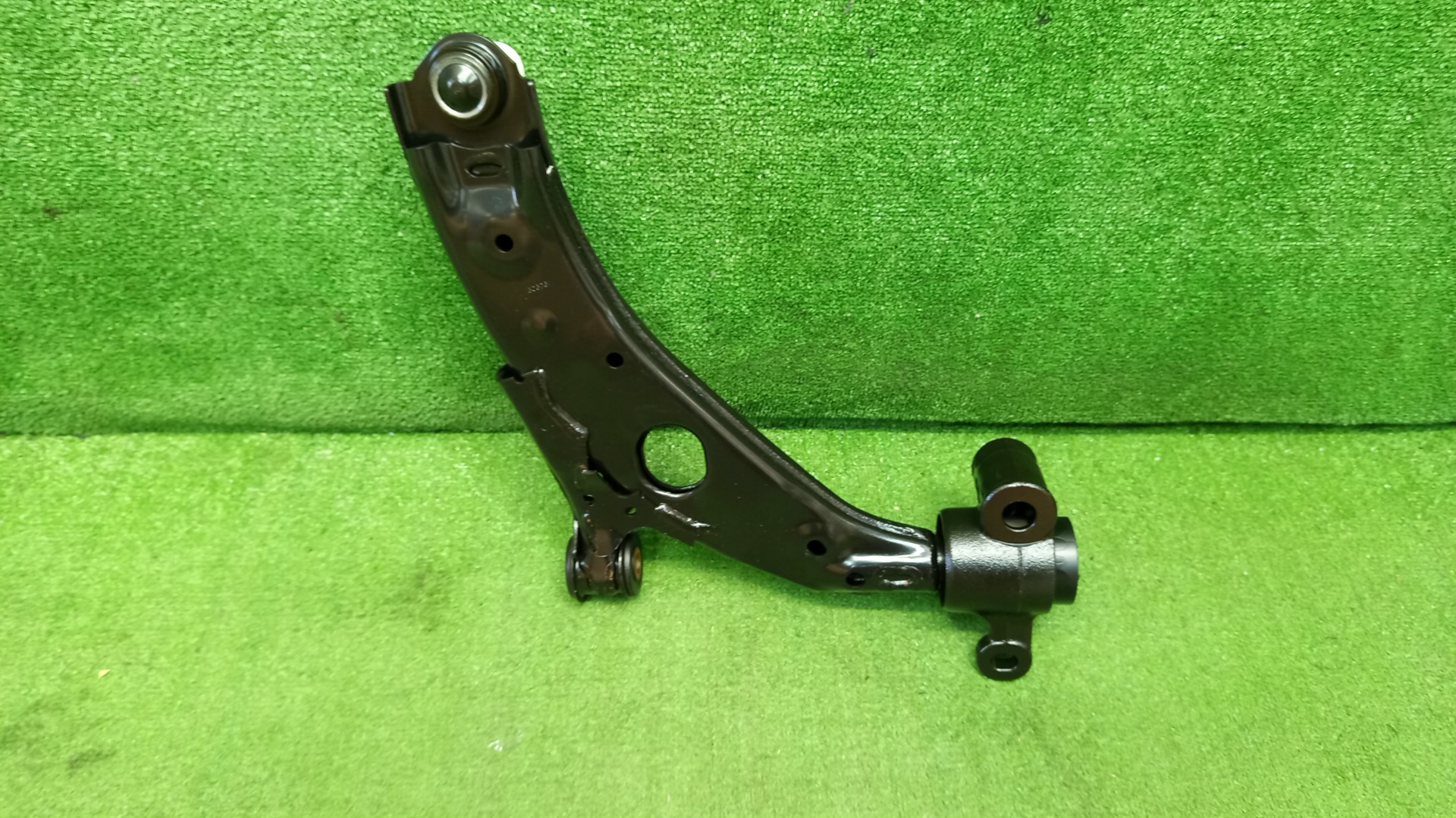 Рычаг левый передний MAZDA CX-8 KG2P SH-VPTS K30W-34-350A 2 ракурс