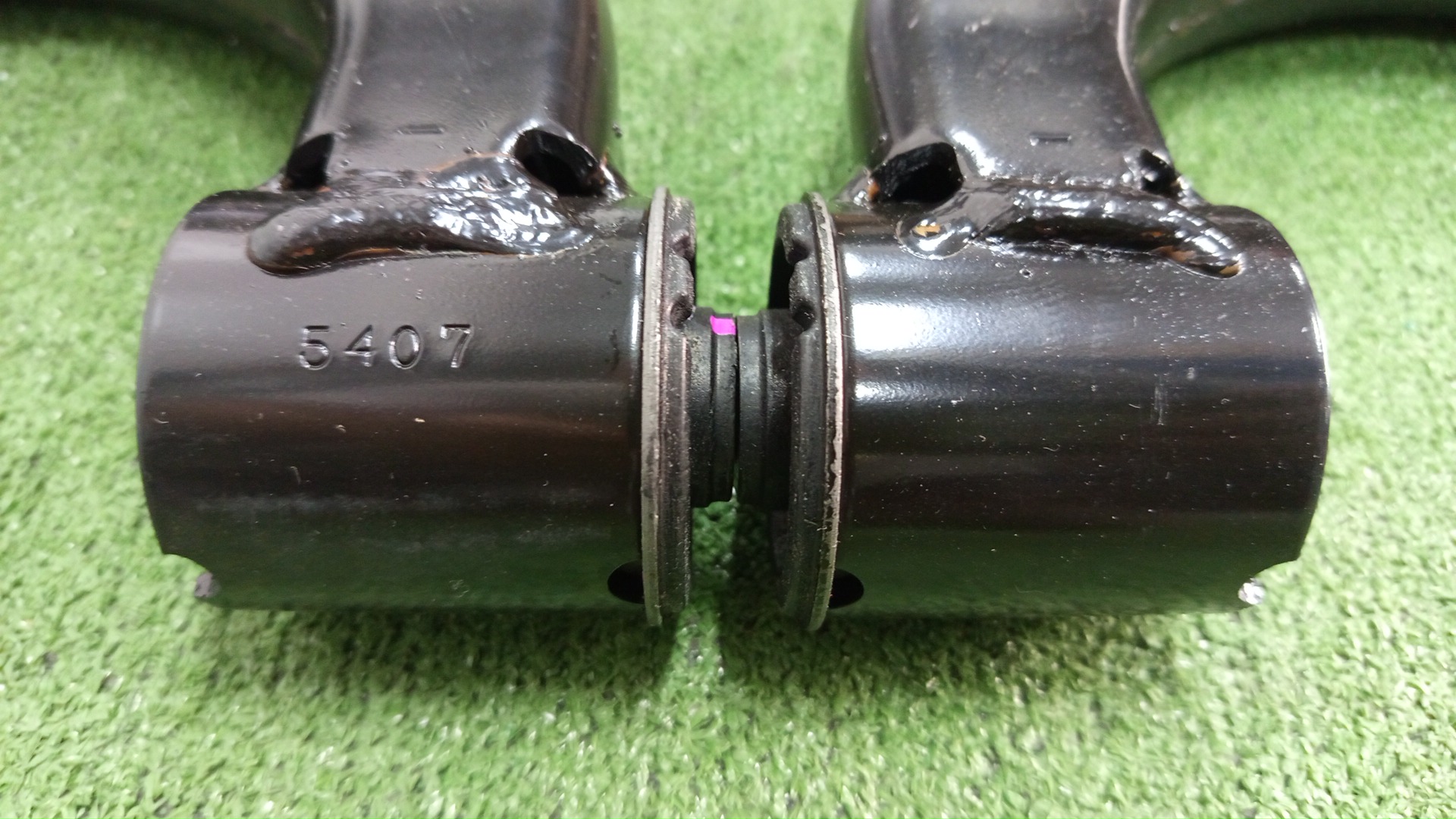 Рычаг левый передний NISSAN PATROL Y62 54500-1LB0A 54501-1LB0A 5 ракурс
