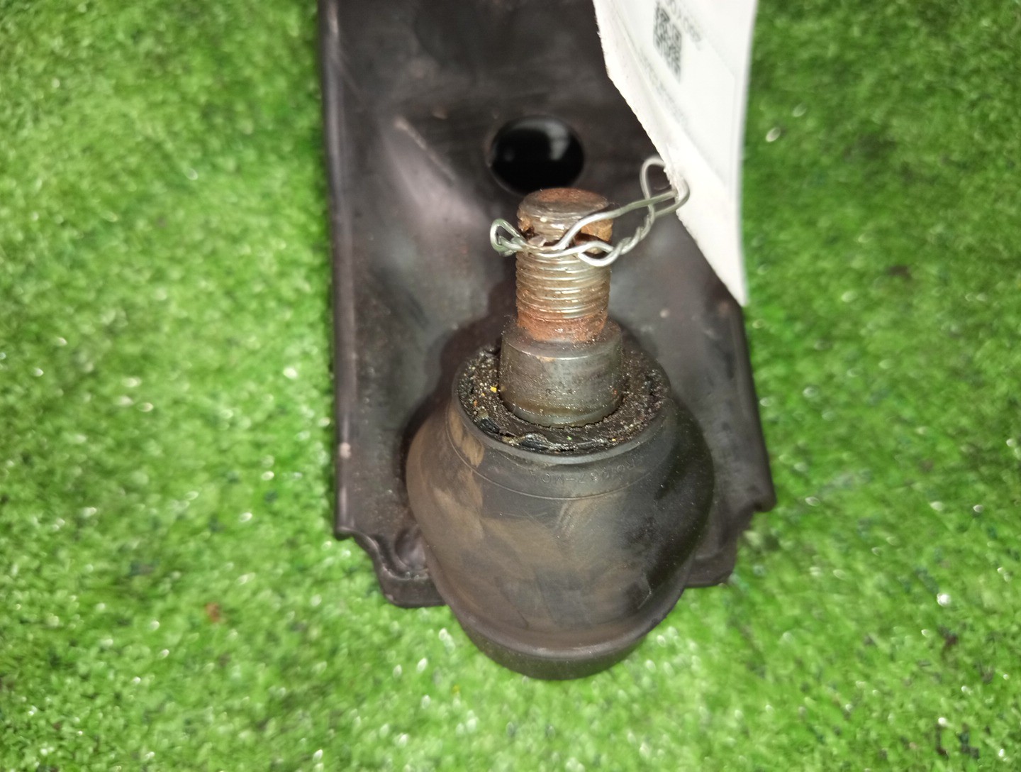 Рычаг левый передний TOYOTA BOON LUMINAS, PASSO SETTE, PASSO, BB, BOON, COO M512G, M502G, M502E, M512E, KGC15, KGC10, KGC30, NGC30, KGC35, QNC10, QNC20, QNC21, QNC25, M301S, M600S, M601S, M610S, M310S, M300S, M401S, M402S, M411S 3SZ-VE, 1KR-FE, 1NR-F