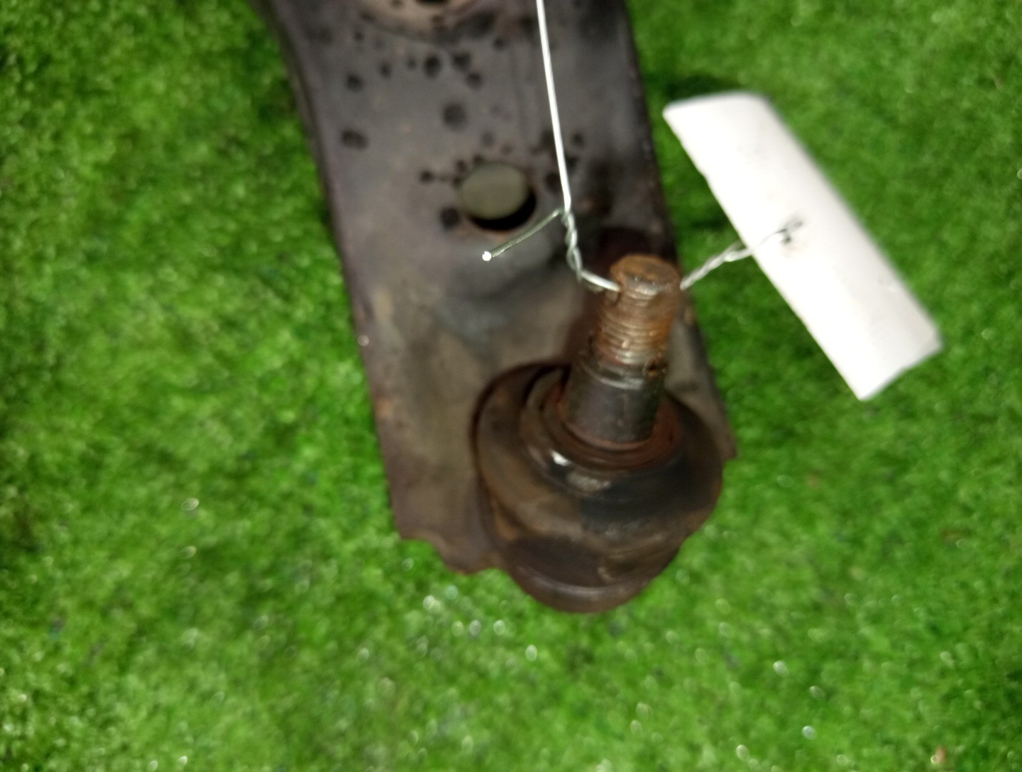 Рычаг правый передний TOYOTA BOON LUMINAS, PASSO SETTE, PASSO, BB, BOON, COO M512G, M502G, M502E, M512E, KGC15, KGC10, KGC30, NGC30, KGC35, QNC10, QNC20, QNC21, QNC25, M301S, M600S, M601S, M610S, M310S, M300S, M401S, M402S, M411S 3SZ-VE, 1KR-FE, 1NR-