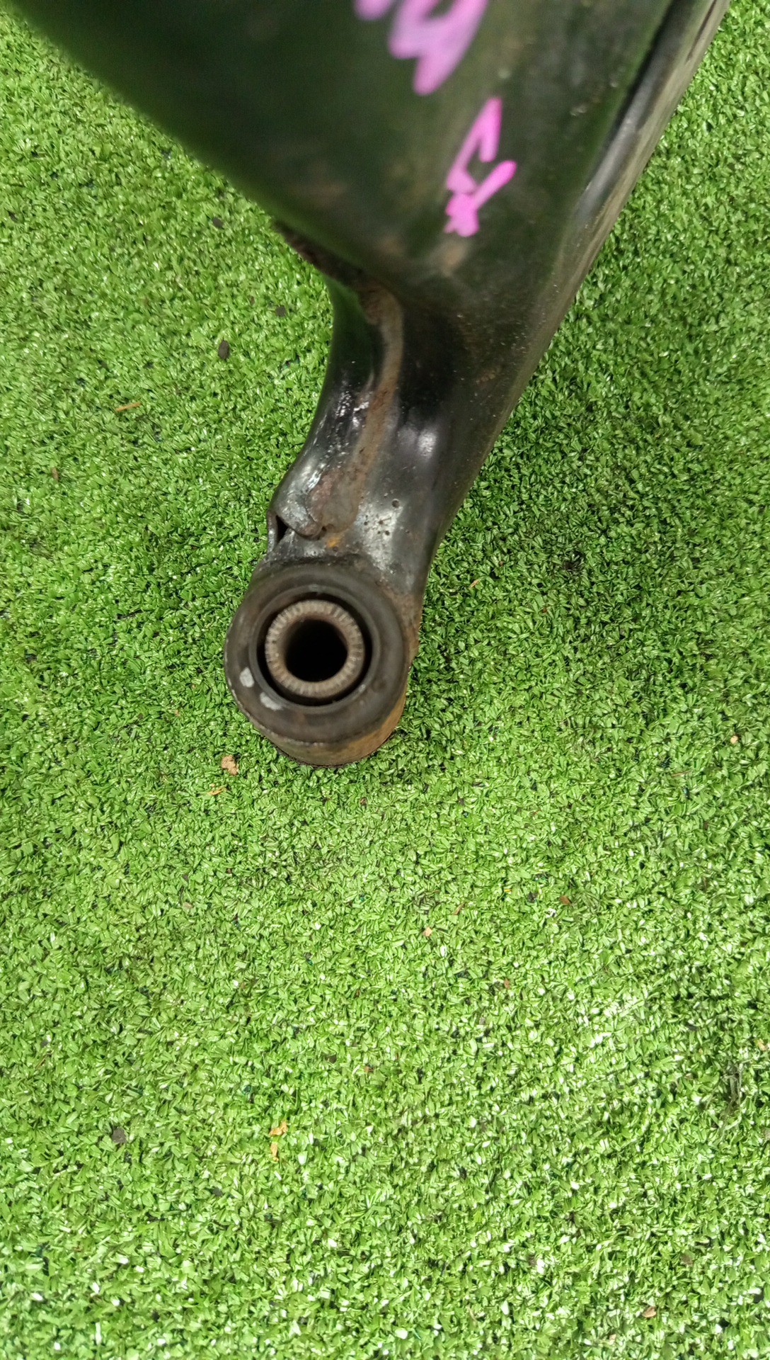 Рычаг левый передний TOYOTA COROLLA, PREMIO, PRIUS, COROLLA SPACIO, WISH, ALLION, COROLLA FIELDER, VOLTZ, WILL VS, COROLLA  AXIO ZZE124, NZE121, NZE120, ZZE122, NZE124, ZZT240, NZT240, AZT240, ZZT245, NHW20, NZE121N, ZZE122N, ZZE124N, ZRE152N, S500U,