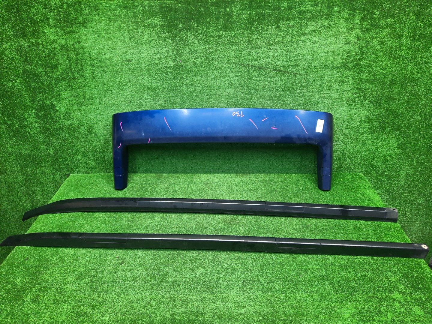 Спойлер NISSAN X-TRAIL T30, NT30, PNT30 96030-8H400 1 ракурс