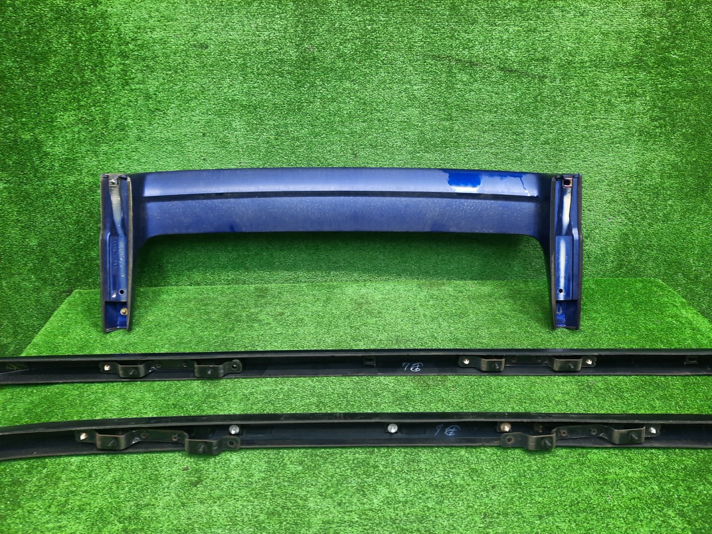 Спойлер NISSAN X-TRAIL T30, NT30, PNT30 96030-8H400 4 ракурс
