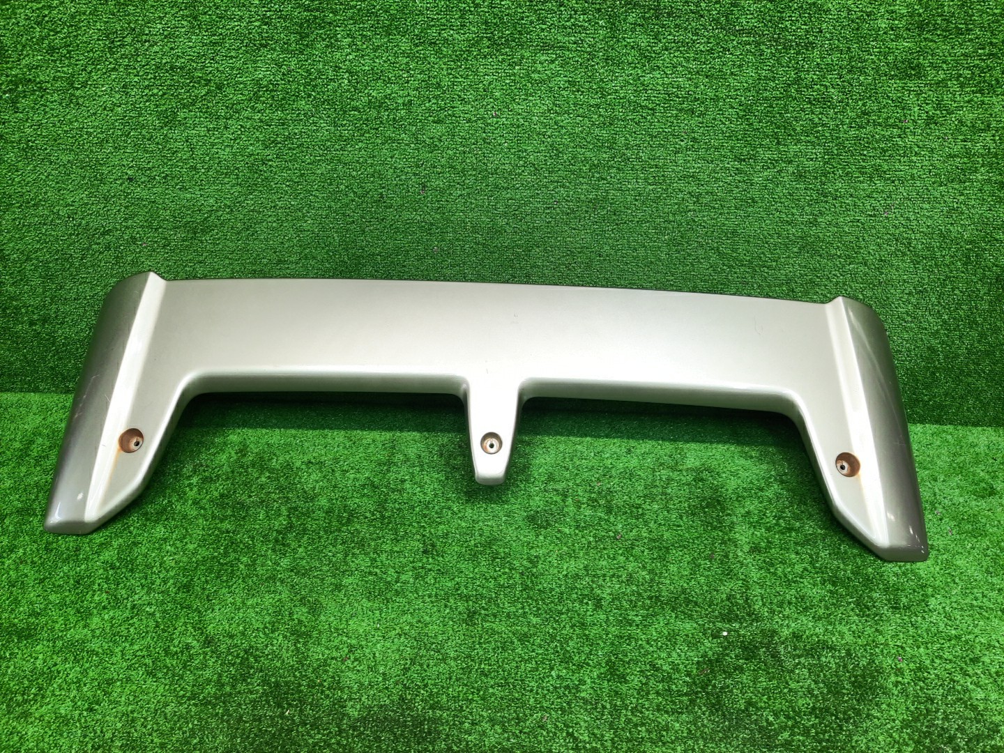 Спойлер MITSUBISHI PAJERO IO H77W MR311506 1 ракурс Спойлер MITSUBISHI PAJERO IO H77W MR311506 1 ракурс