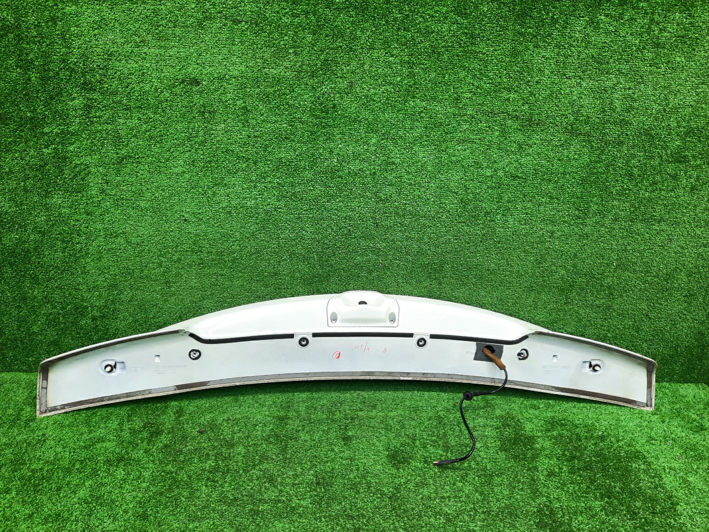Спойлер HONDA INSPIRE UC1 08F10-SFY-0000F 3 ракурс Спойлер HONDA INSPIRE UC1 08F10-SFY-0000F 3 ракурс