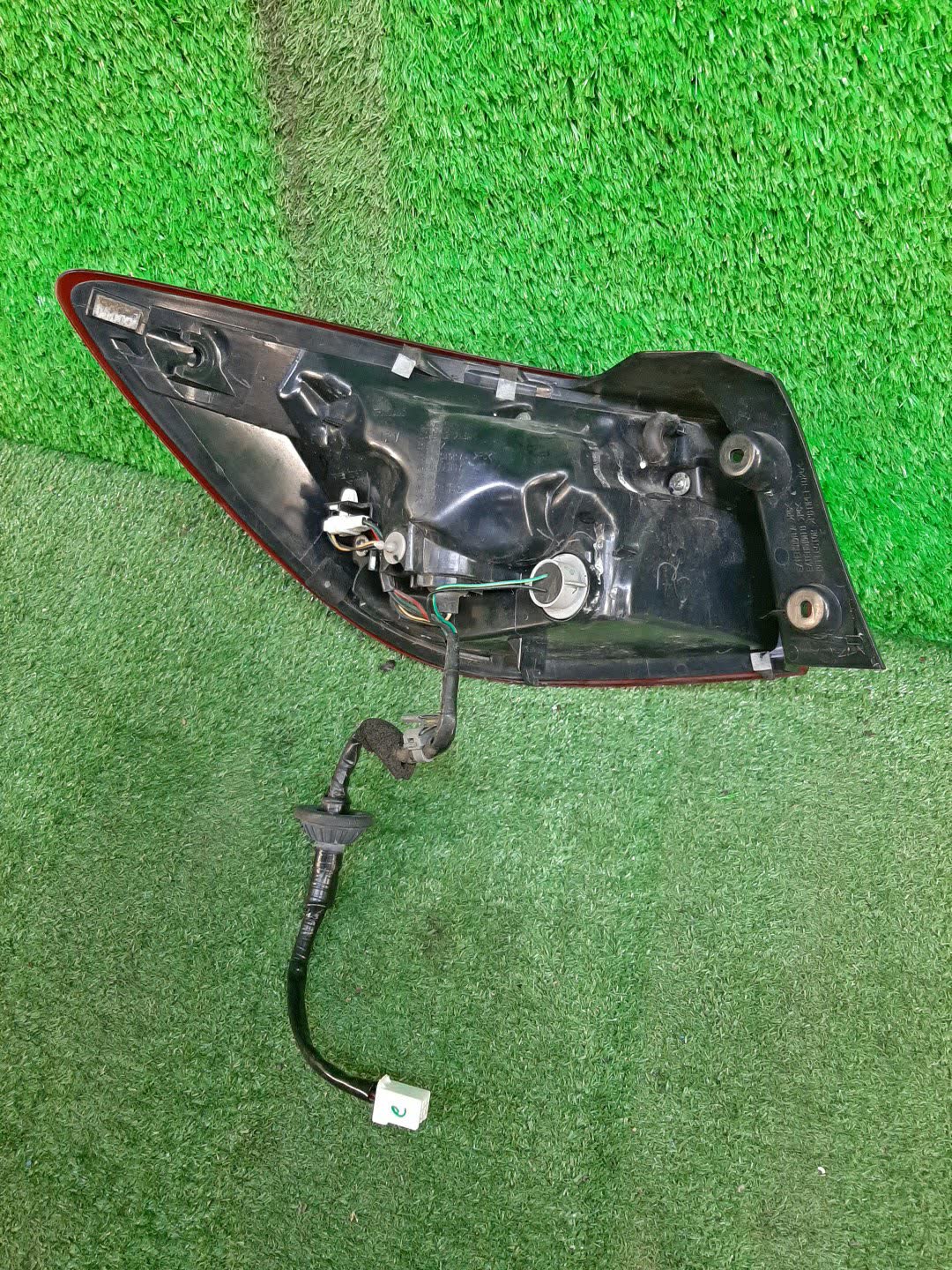 Стоп-сигнал правый задний MAZDA DEMIO DJ5AS, DJ3FS, DJ3AS, DJLFS, DJ5FS, DJLAS 2 ракурс