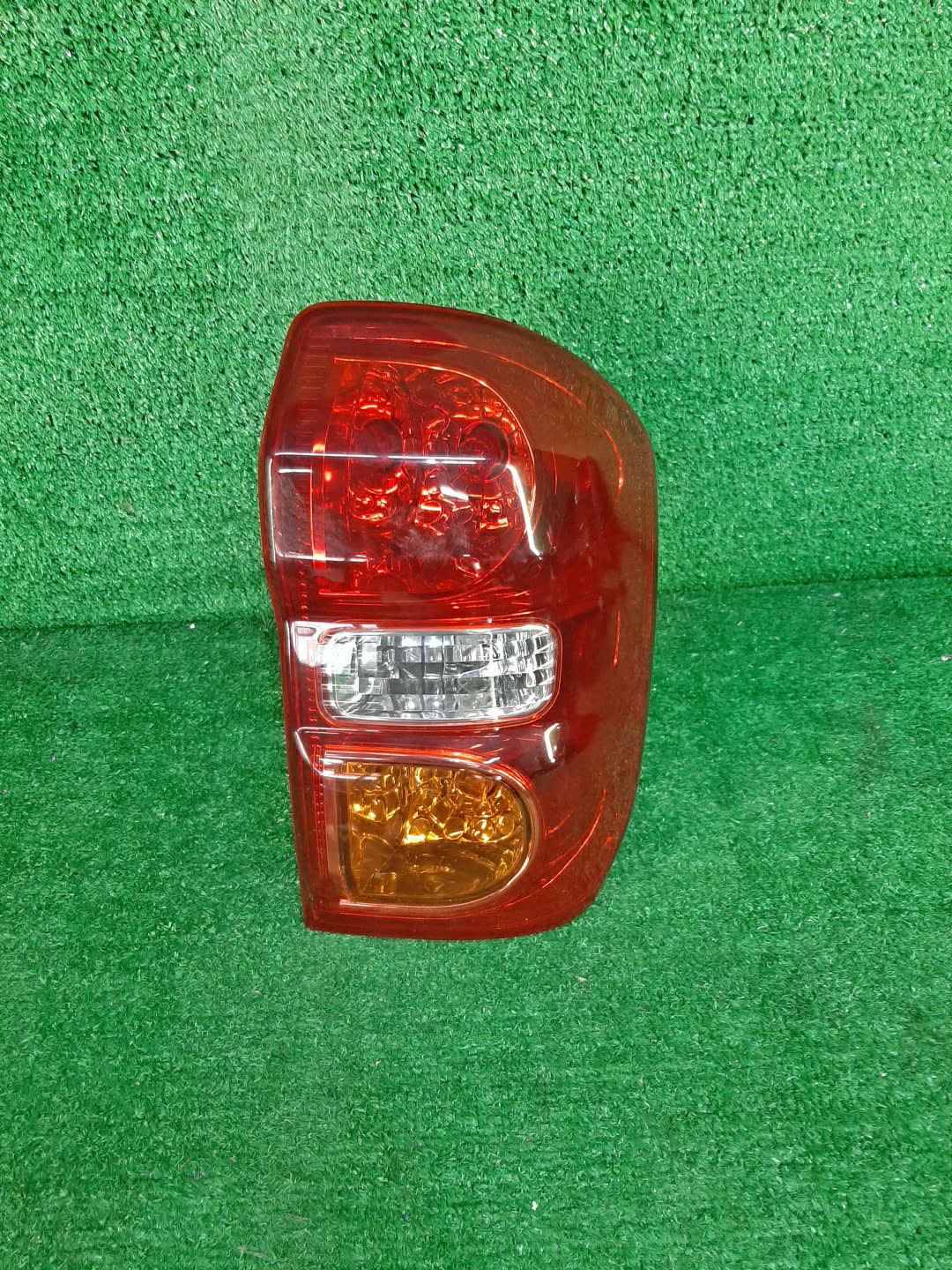 Стоп-сигнал правый задний TOYOTA RAV4 ACA21W, ACA20W, ZCA26W, ZCA25W 1 ракурс