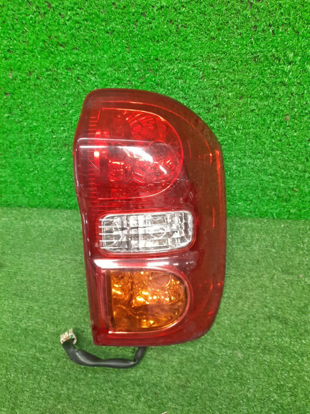 Стоп-сигнал правый задний TOYOTA RAV4 ACA21W, ACA20W, ZCA26W, ZCA25W 1 ракурс
