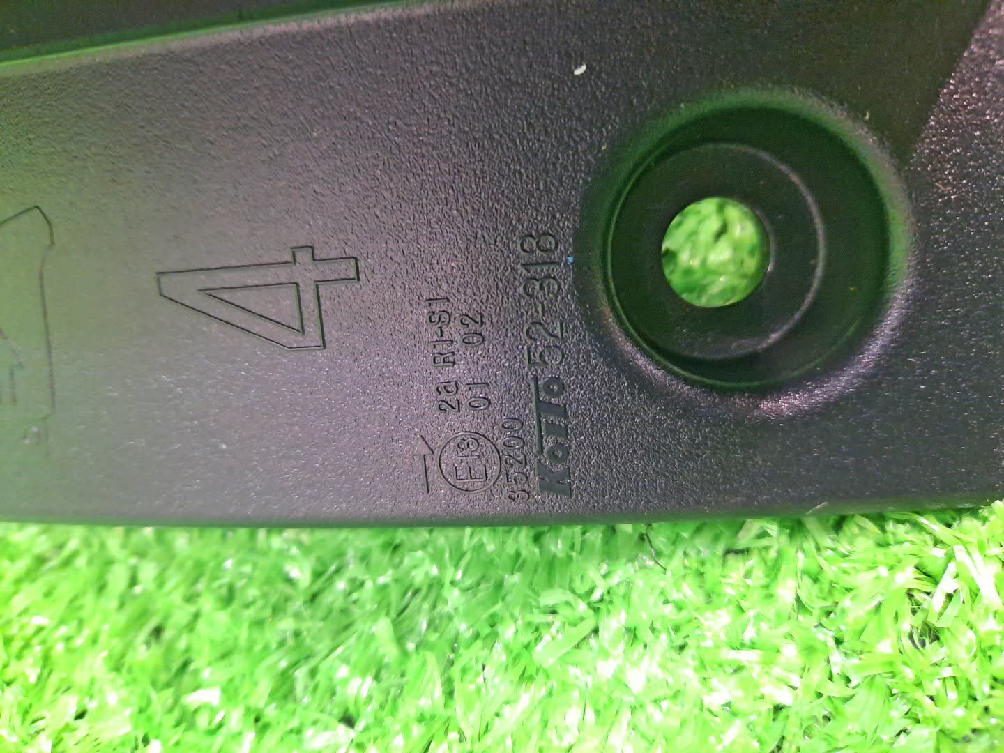 Стоп-сигнал правый задний TOYOTA SIENTA NSP172G, NSP170G, NCP175G, NHP170G 81551-52E30 2 ракурс