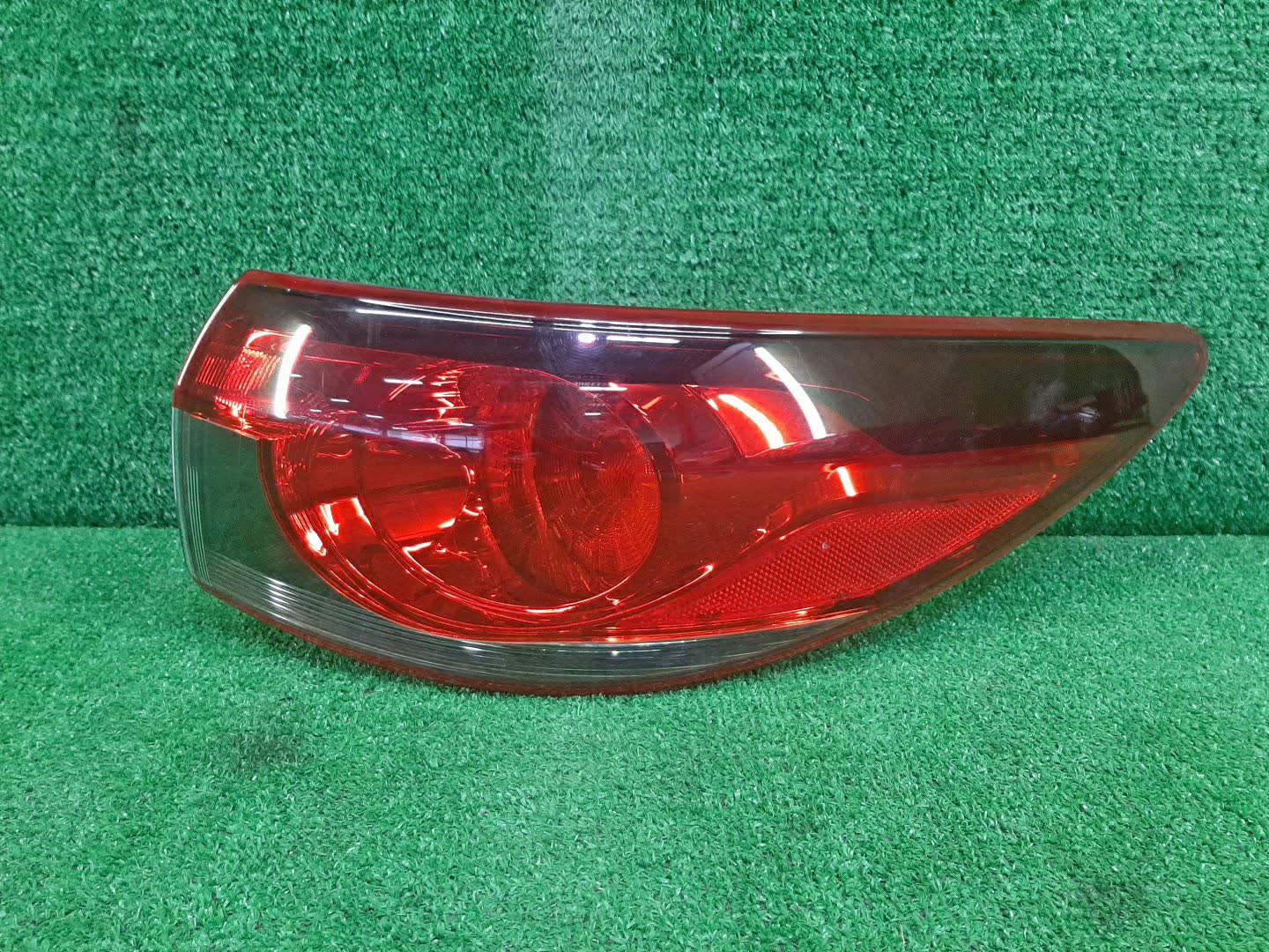 Стоп-сигнал правый задний MAZDA ATENZA, MAZDA 6 GJ5FP, GJEFP, GJ2FP, GJ2AP, GJ526, GJ523 1 ракурс