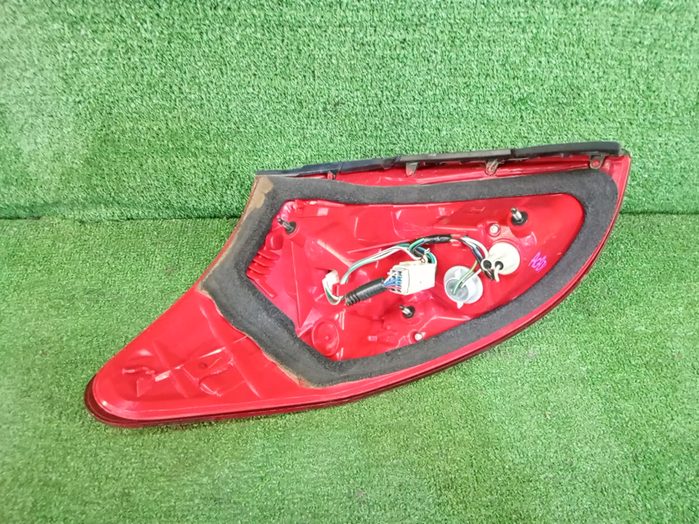 Стоп-сигнал правый задний TOYOTA RAV4 ACA31W, ACA36W, ACA30W 2 ракурс