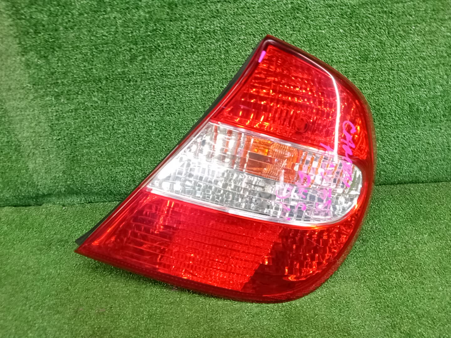 Стоп-сигнал правый задний TOYOTA CAMRY, ALTIS ACV30, ACV35, ACV30N, ACV35N 1 ракурс