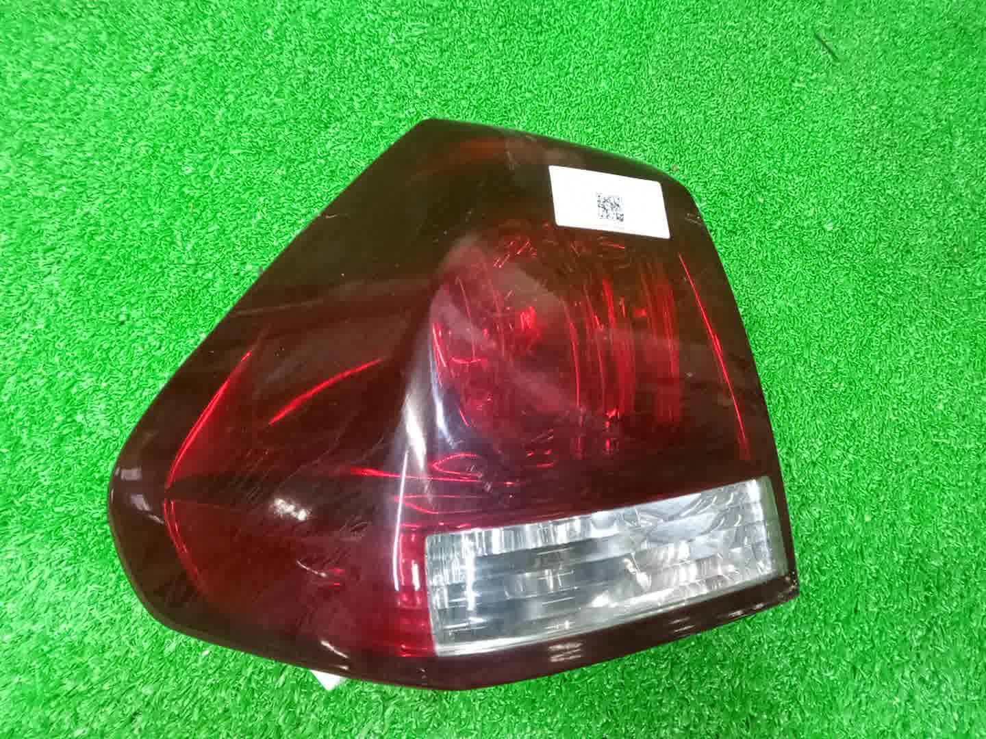 Стоп-сигнал левый задний TOYOTA HARRIER GSU36W, MCU35W, ACU30W, MCU30W, MCU36W, GSU30W, MCU31W, GSU31W, GSU35W, ACU35W, MHU38W 1 ракурс
