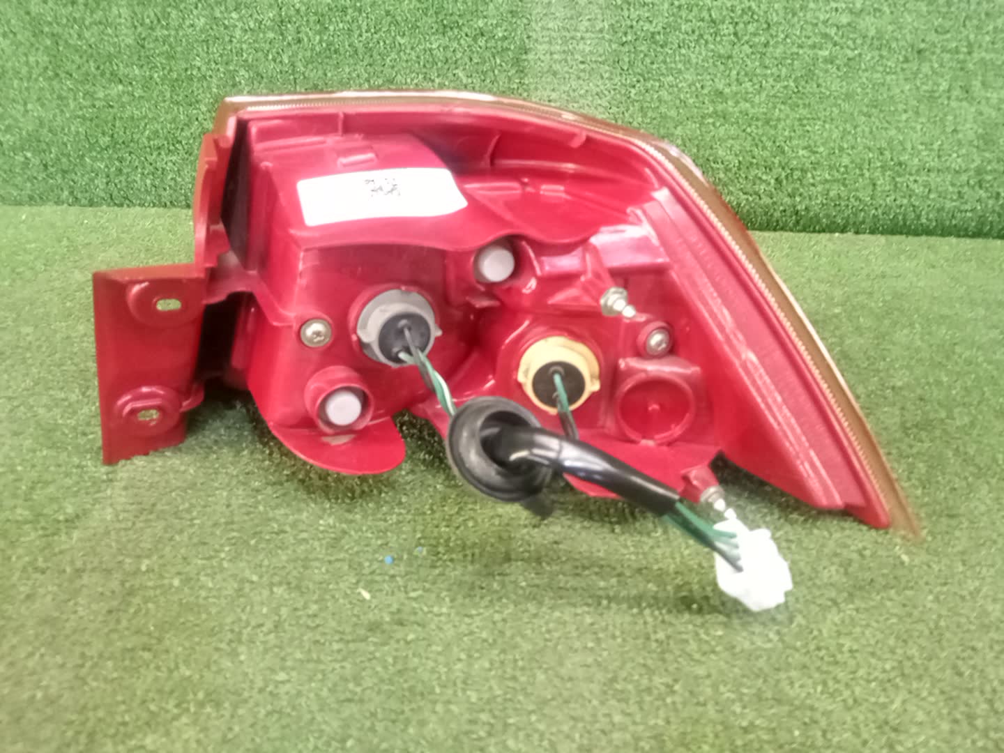 Стоп-сигнал левый задний MITSUBISHI LANCER, GALANT FORTIS CY4A, CY2A, CY3A, CY6A 2 ракурс