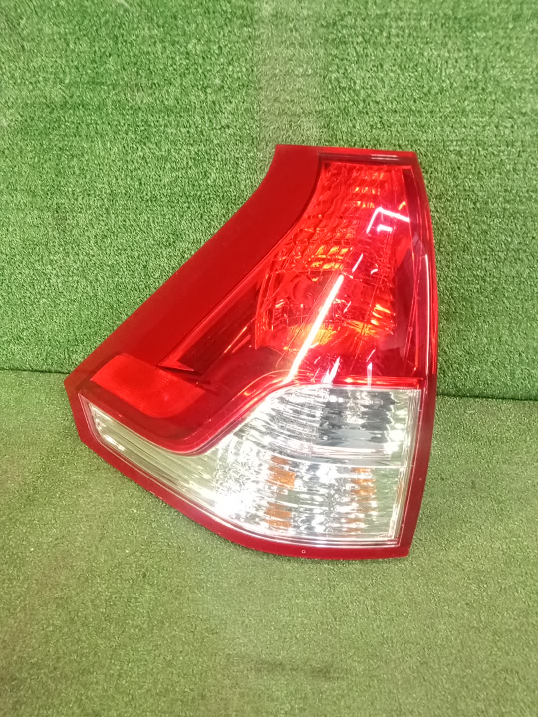 Стоп-сигнал левый задний HONDA CR-V RM4 1 ракурс