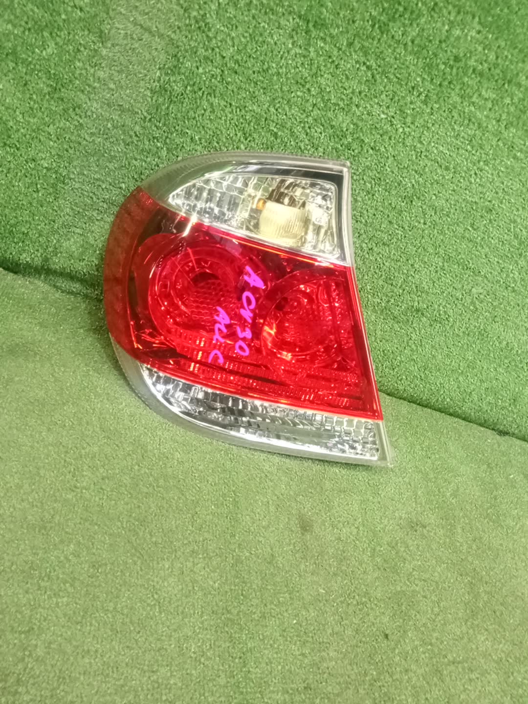 Стоп-сигнал левый задний TOYOTA CAMRY, ALTIS ACV30, ACV35, ACV30N, ACV35N 1 ракурс