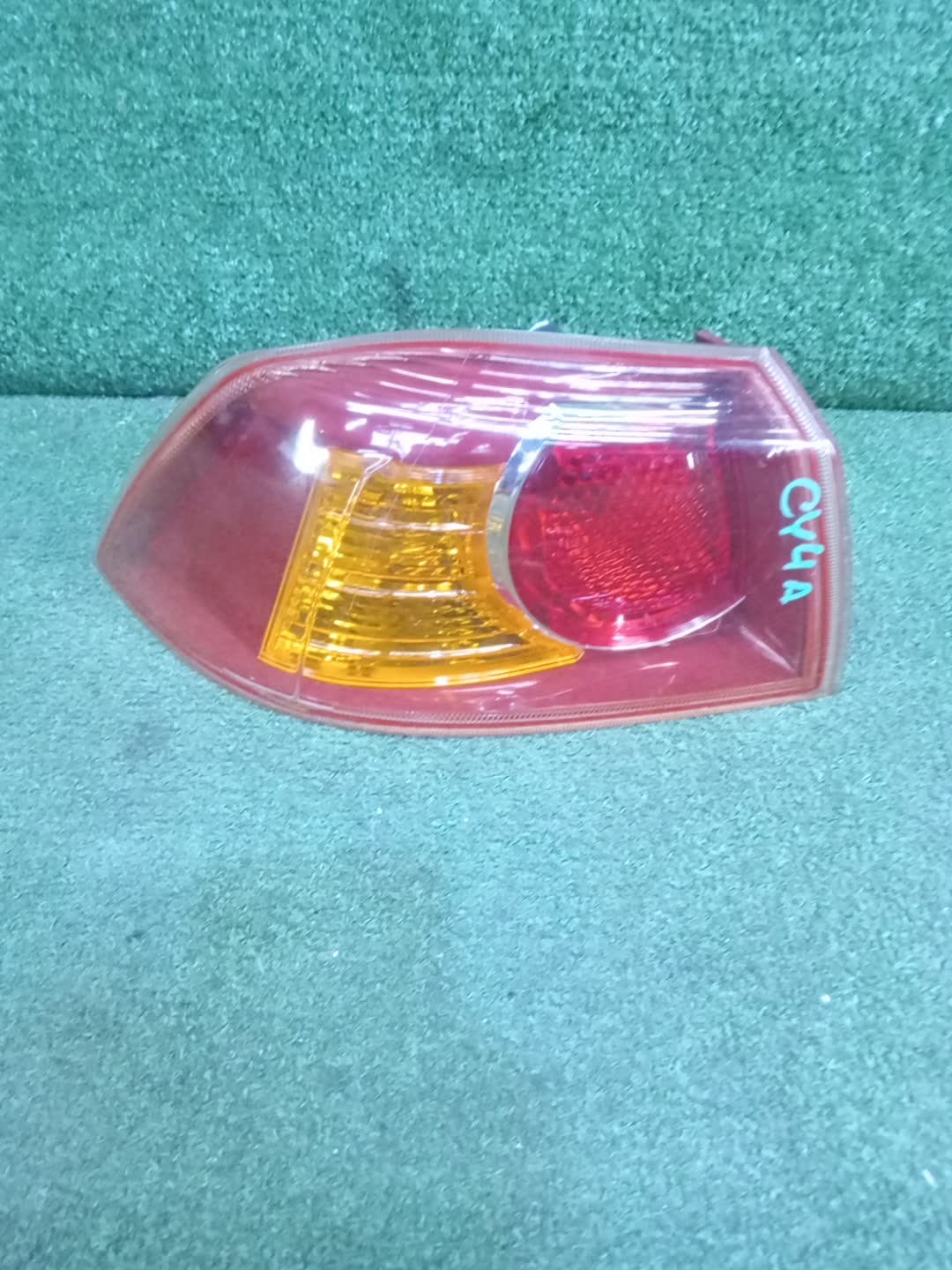 Стоп-сигнал левый задний MITSUBISHI LANCER, GALANT FORTIS CY4A, CY2A, CY3A, CY6A 1 ракурс