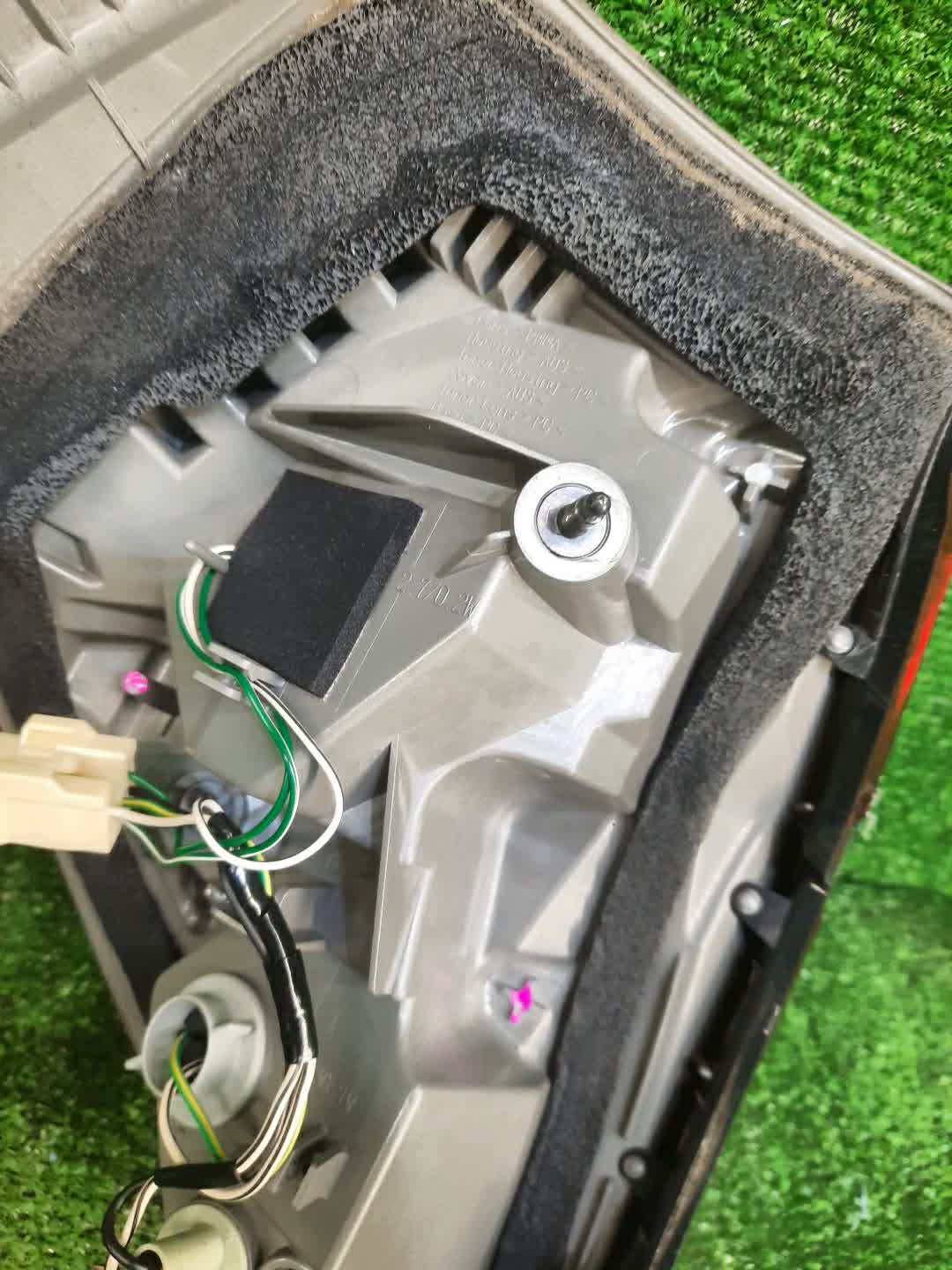 Стоп-сигнал правый задний TOYOTA RAV4, VANGUARD ZSA30, ZSA35, ACA38W, GSA33W, ACA33W 5 ракурс