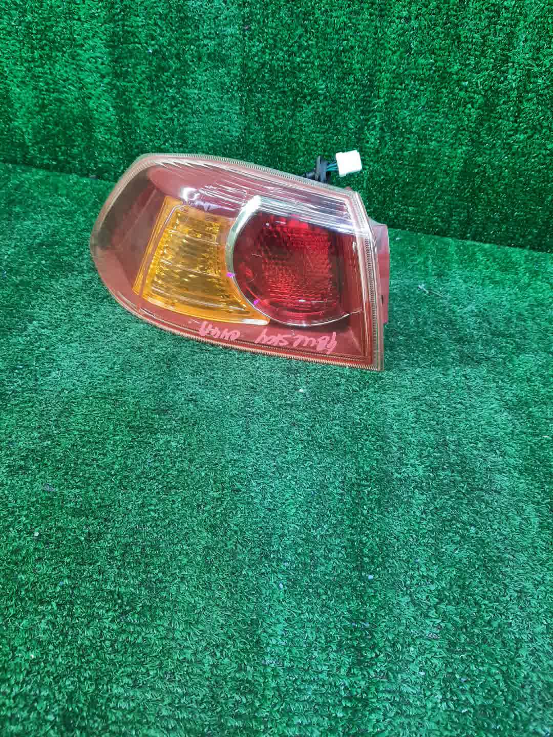 Стоп-сигнал левый задний MITSUBISHI LANCER, GALANT FORTIS CY4A, CY2A, CY3A, CY6A 1 ракурс