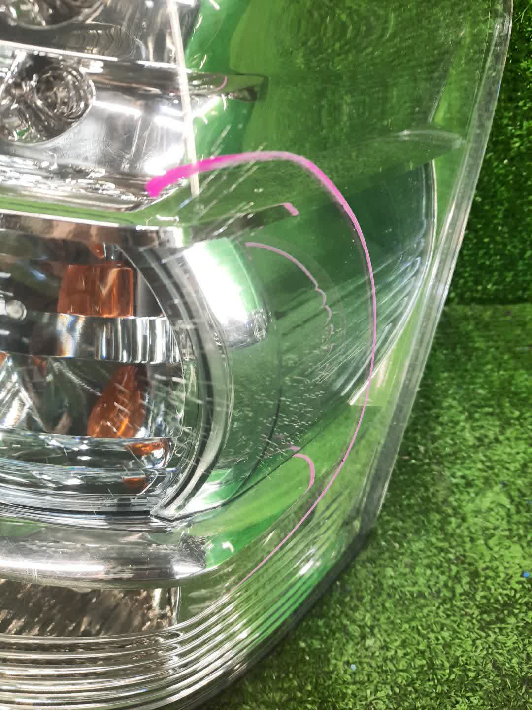 Стоп-сигнал правый задний TOYOTA SAI AZK10 2 ракурс