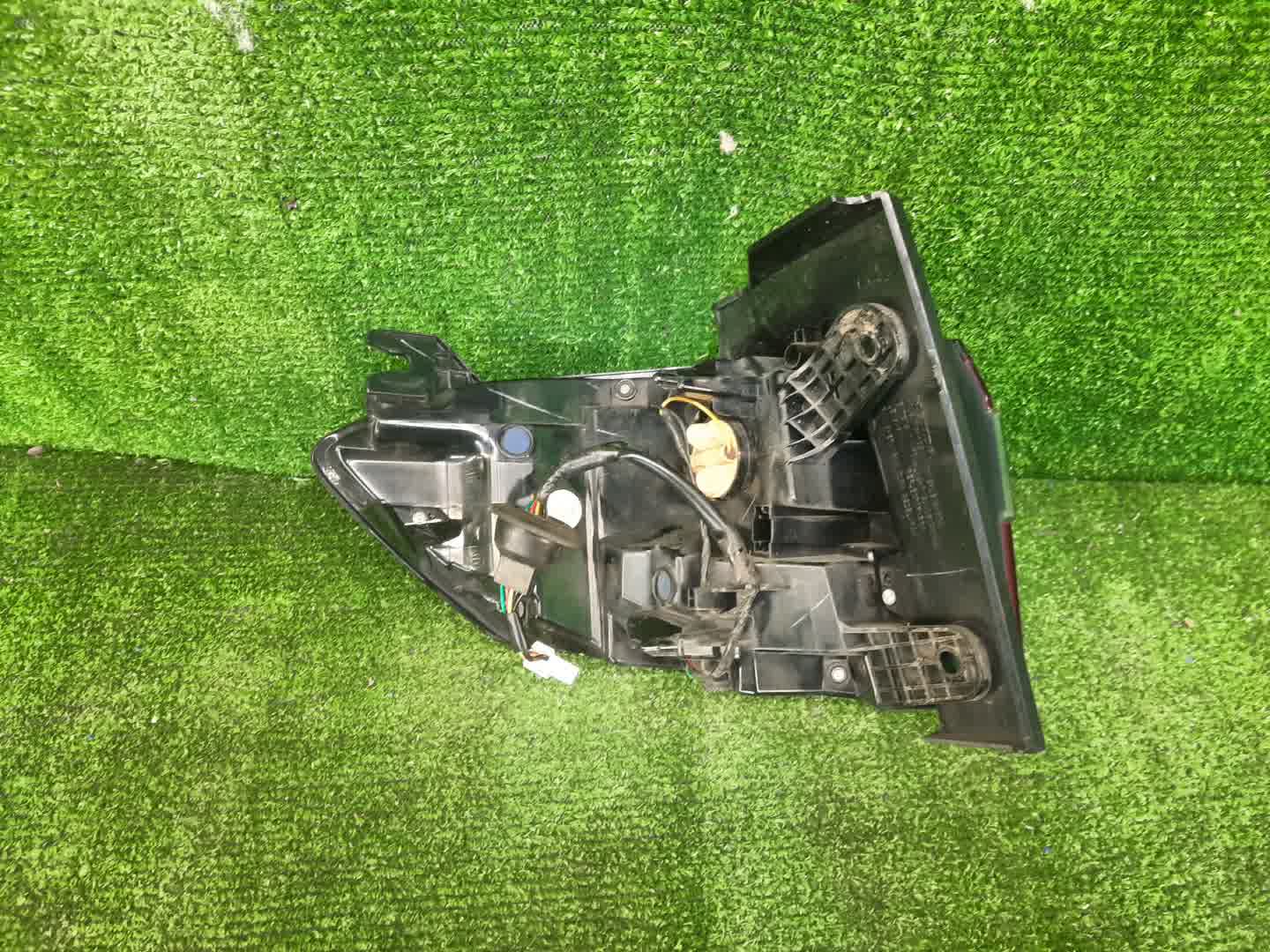 Стоп-сигнал правый задний HONDA ODYSSEY RC1 3 ракурс