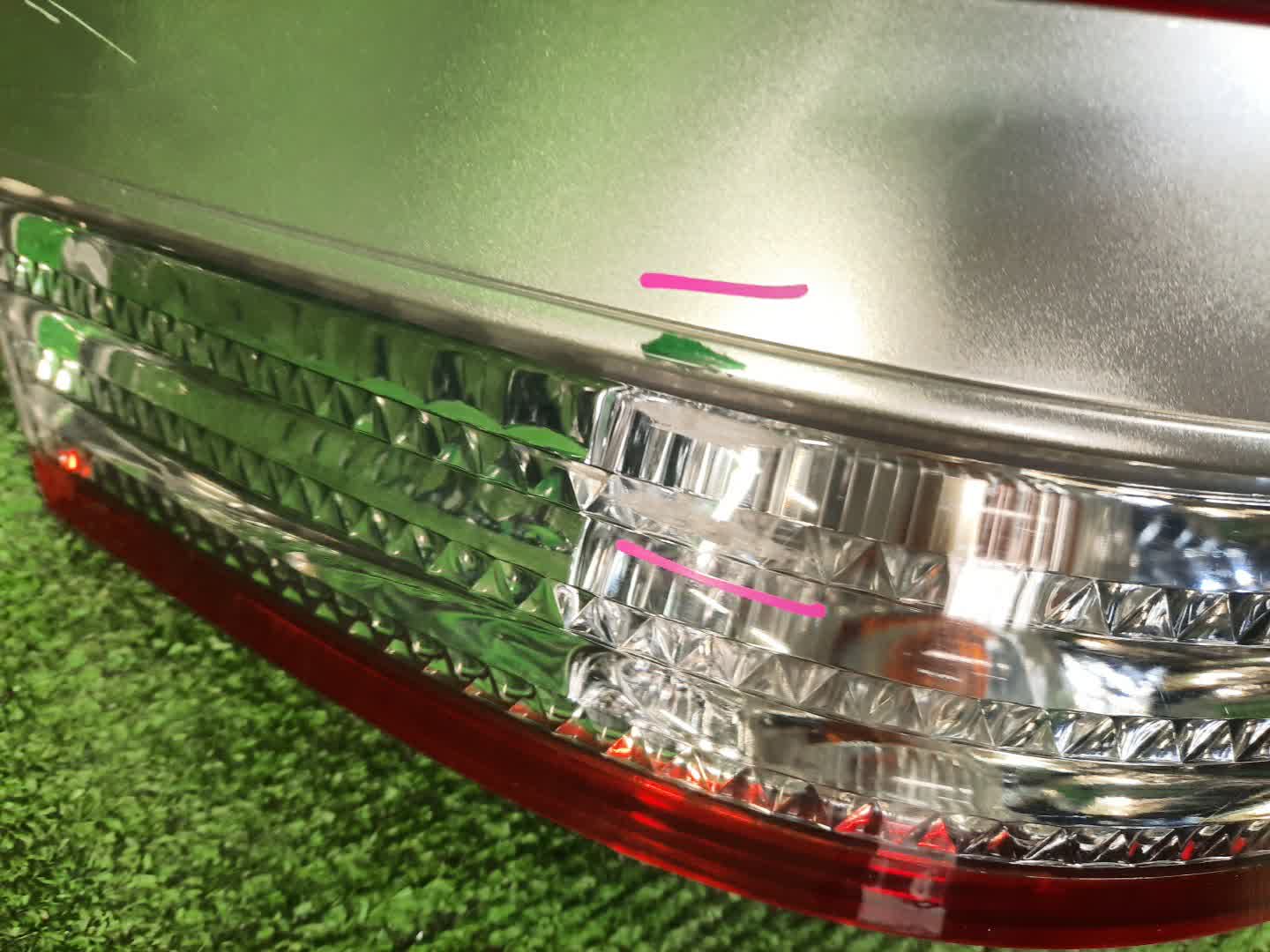 Стоп-сигнал левый задний TOYOTA MARK II JZX115, GX110, JZX110, GX115 2 ракурс
