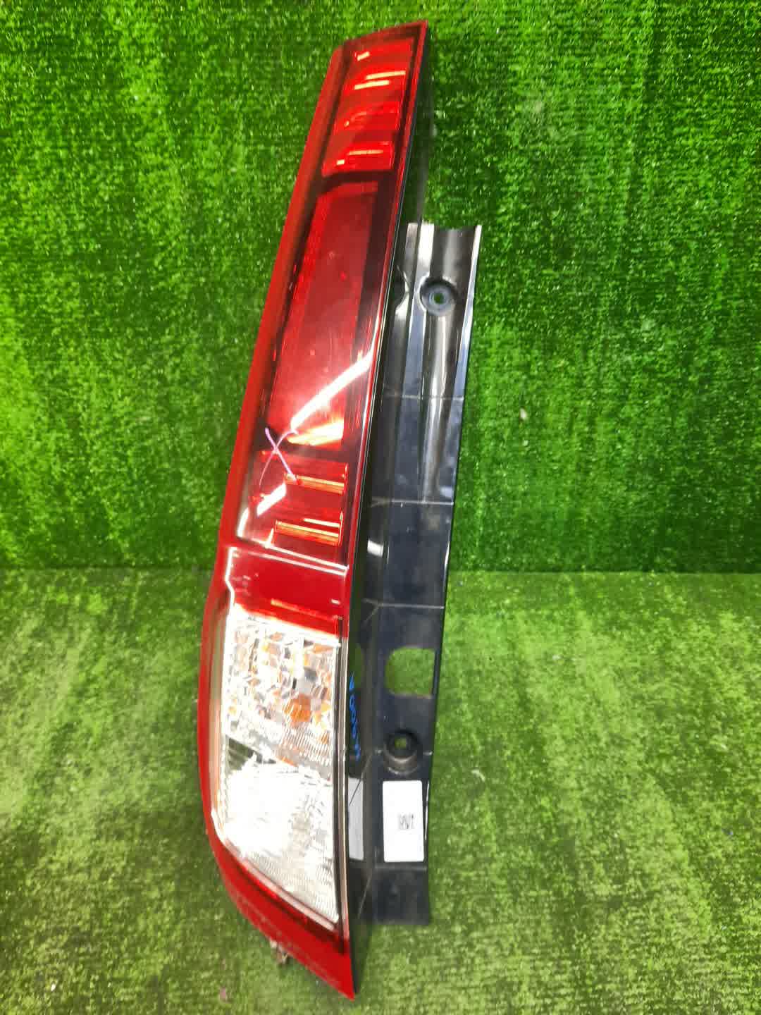 Стоп-сигнал левый задний TOYOTA THOR, JUSTY, TANK, ROOMY M910S, M900S, M900F, M910F, M910A, M900A 1 ракурс