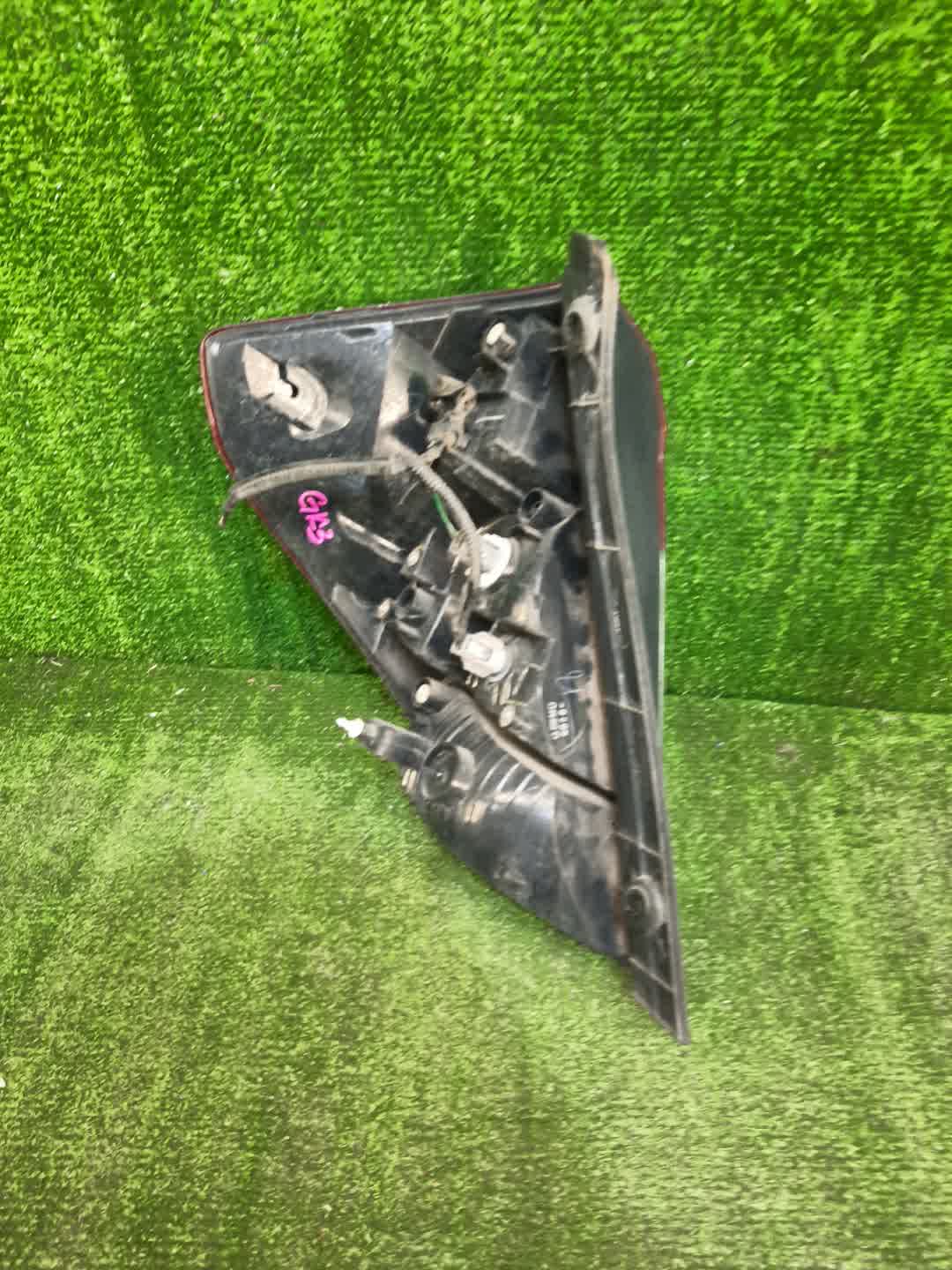 Стоп-сигнал правый задний HONDA FIT GK6, GP6, GP5, GK3, GK5, GK4 2 ракурс