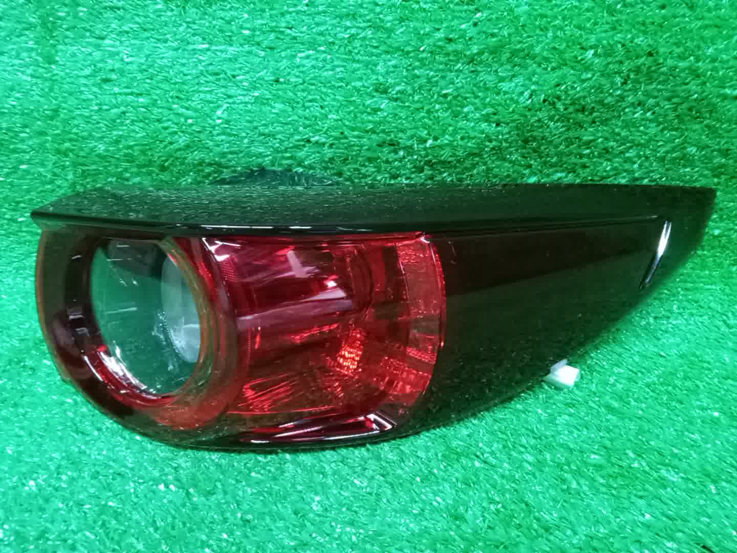 Стоп-сигнал правый задний MAZDA CX-5 KF5P, KF2P, KFEP KB8M-51-150G 1 ракурс