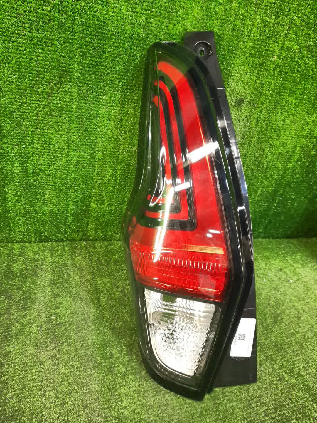 Стоп-сигнал левый задний NISSAN DAYZ B45W, B43W, B46W, B47W, B48W, B44W 1 ракурс