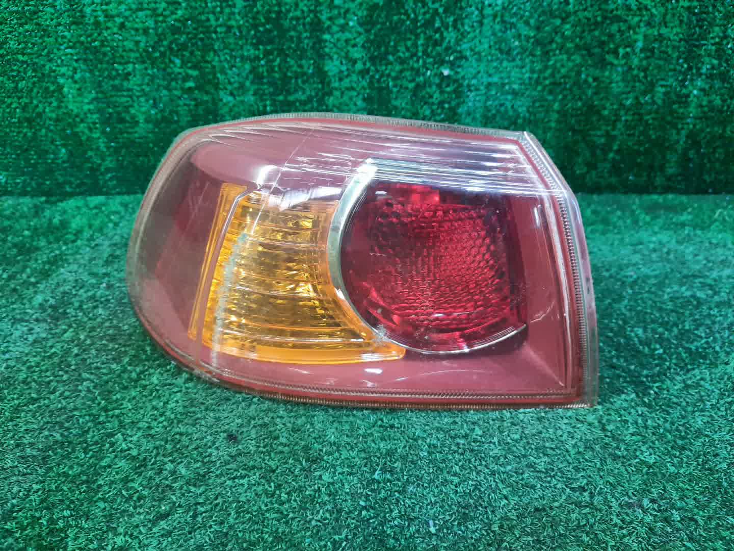 Стоп-сигнал левый задний MITSUBISHI LANCER, GALANT FORTIS CY4A, CY2A, CY3A, CY6A 1 ракурс