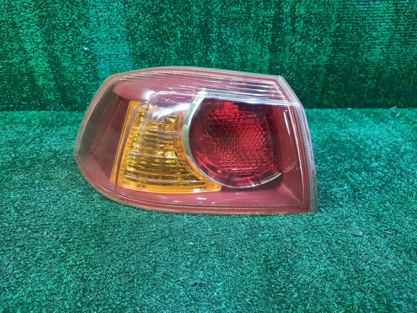 Стоп-сигнал левый задний MITSUBISHI LANCER, GALANT FORTIS CY4A, CY2A, CY3A, CY6A 1 ракурс