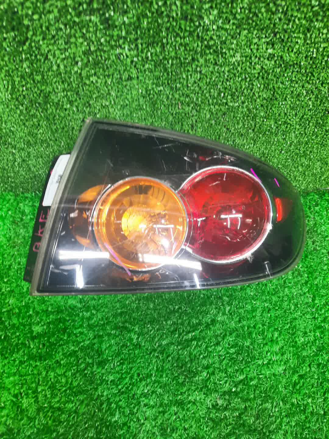 Стоп-сигнал правый задний MAZDA AXELA, MAZDA 3, 3 BK5P, BK3P, BKEP, BK 1 ракурс