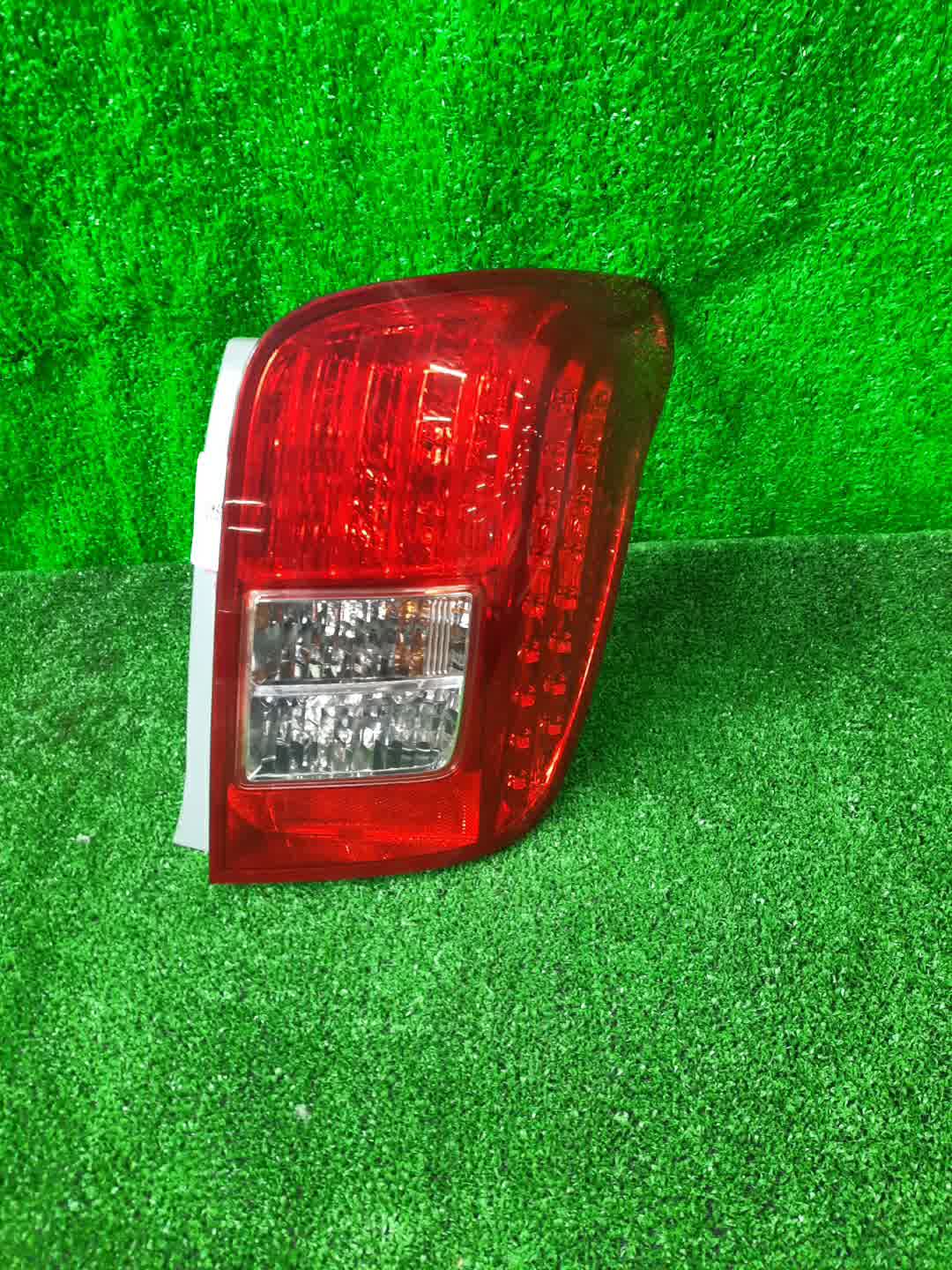 Стоп-сигнал правый задний TOYOTA COROLLA FIELDER, FIELDER ZRE144G, ZRE142G, NZE144G, NZE141G 1 ракурс