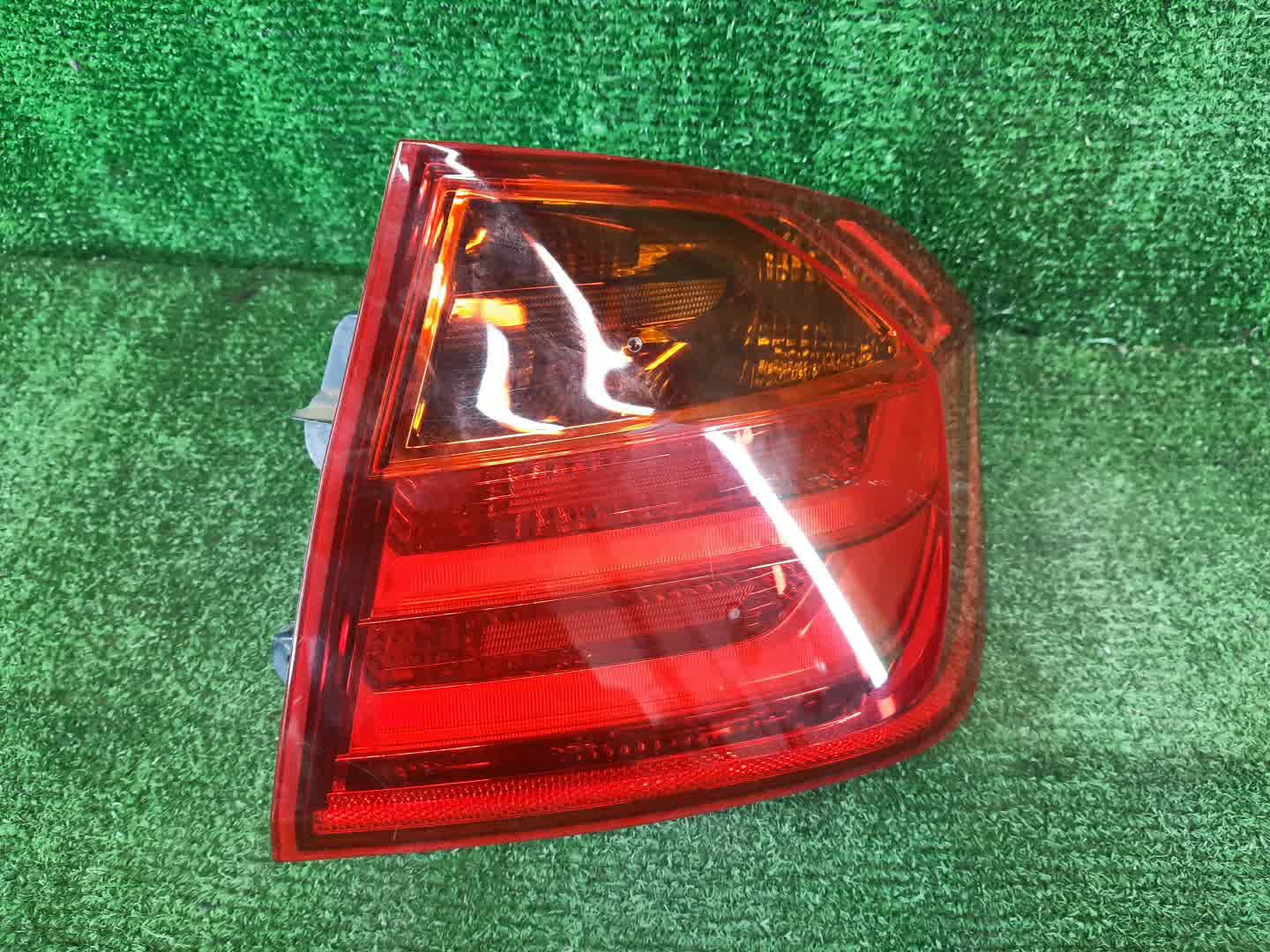 Стоп-сигнал правый задний BMW 320d, 335i, 318d, 330d, 335d, 316d, 3-Series, 328i, 320i, 316i F30 1 ракурс