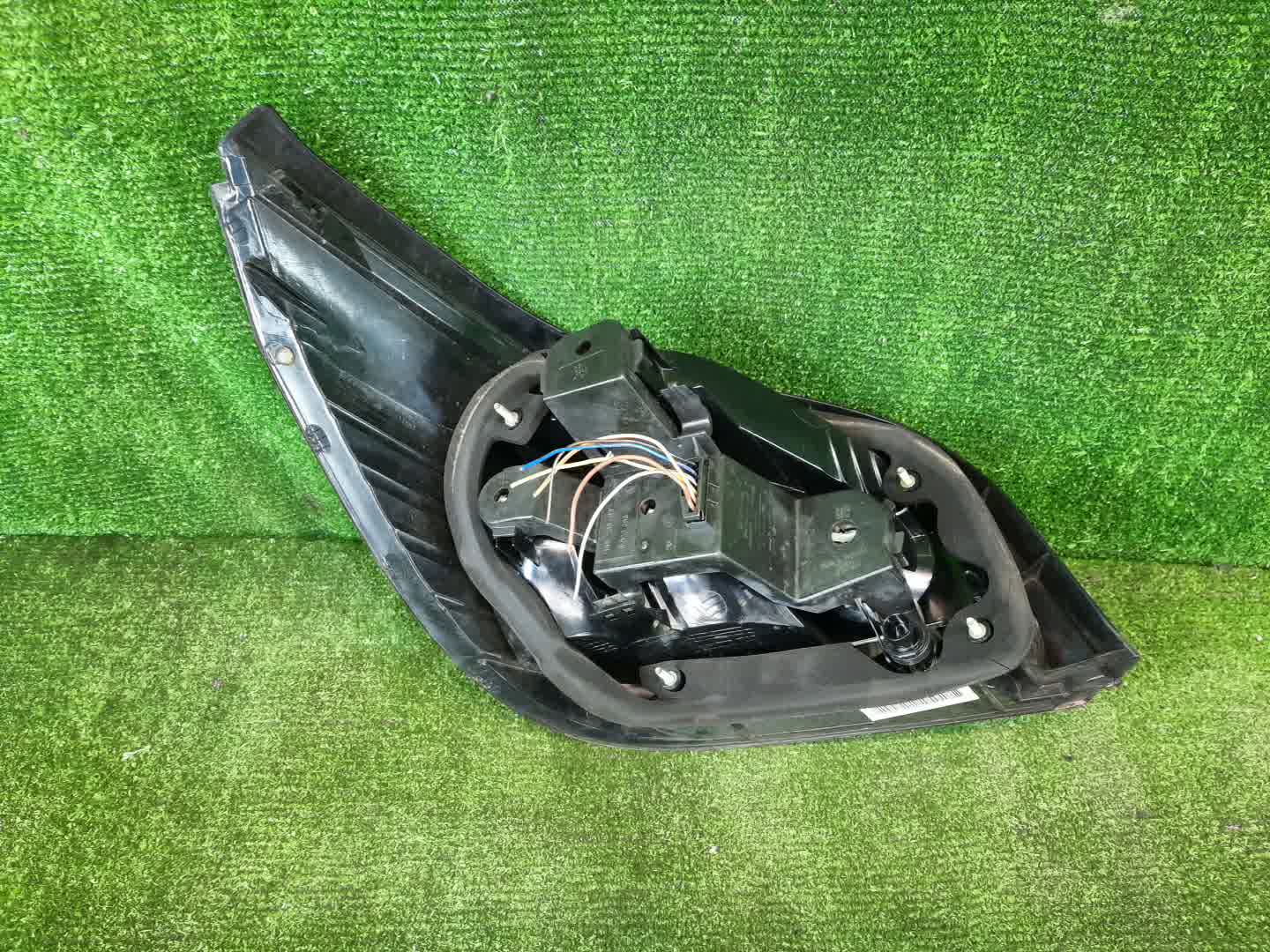 Стоп-сигнал правый задний BMW 5-Series E60 3 ракурс
