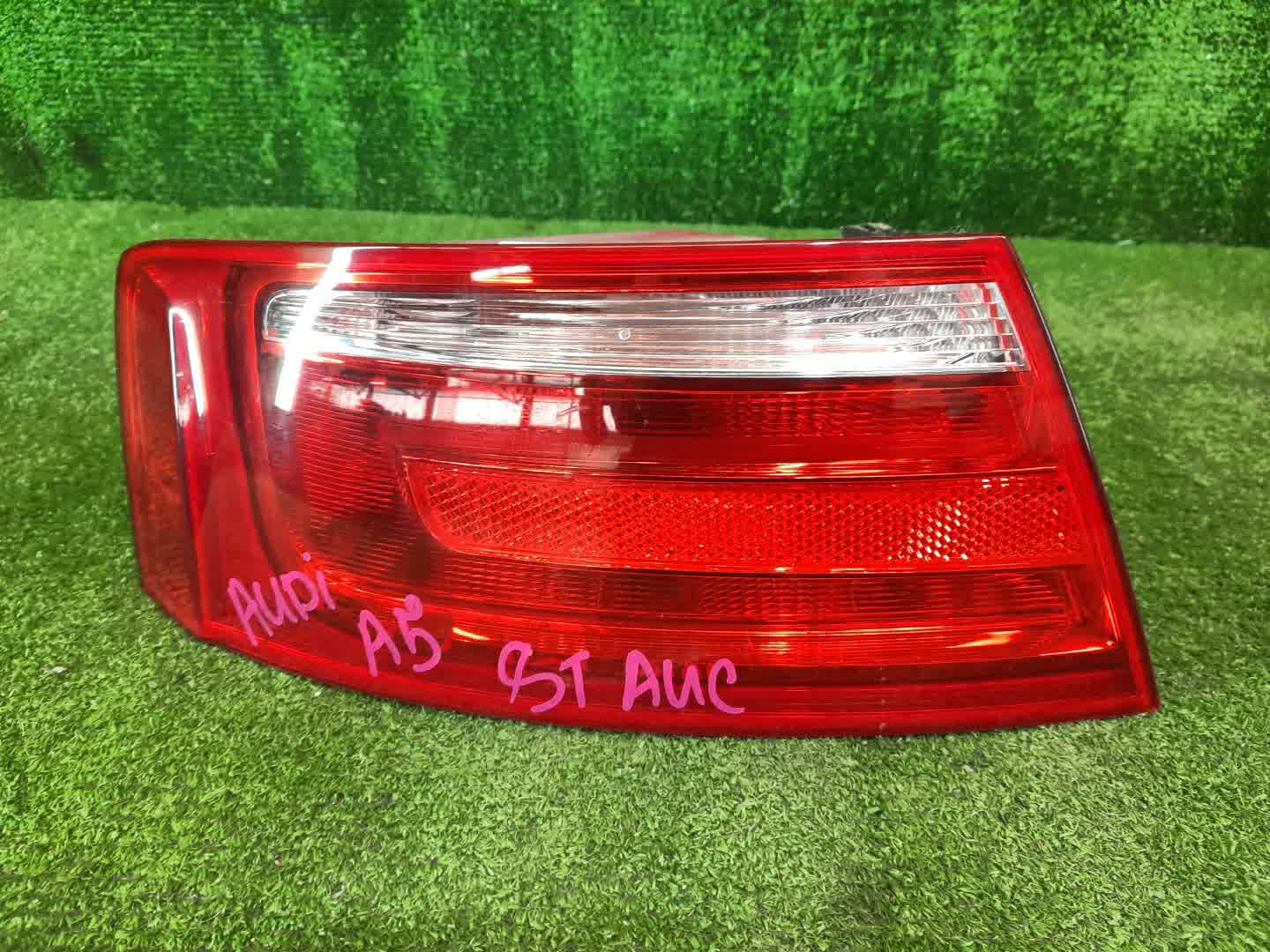 Стоп-сигнал левый задний AUDI A5 8T3 1 ракурс