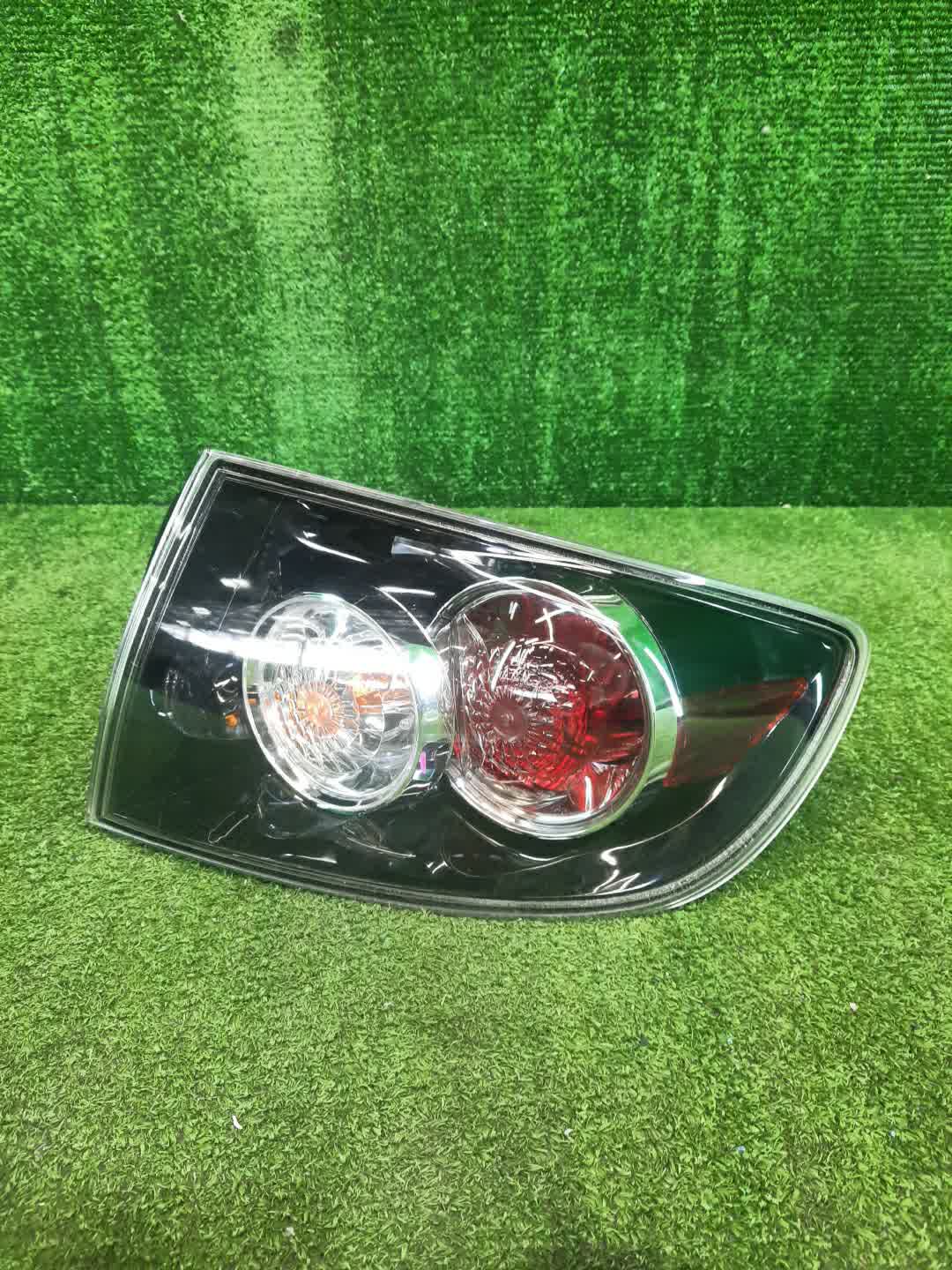 Стоп-сигнал правый задний MAZDA AXELA, MAZDA 3, 3 BK5P, BK3P, BKEP, BK 1 ракурс