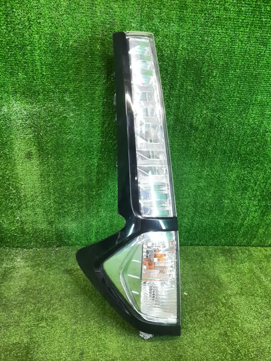 Стоп-сигнал левый задний TOYOTA THOR, JUSTY, TANK, ROOMY M910S, M900S, M900F, M910F, M910A, M900A 1 ракурс