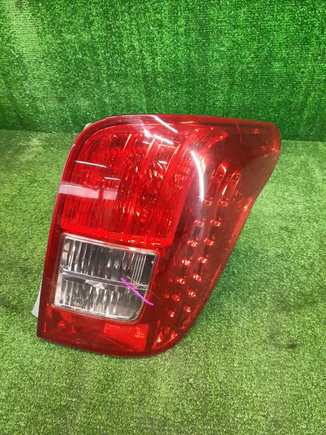 Стоп-сигнал правый задний TOYOTA COROLLA FIELDER, FIELDER ZRE144G, ZRE142G, NZE144G, NZE141G 1 ракурс